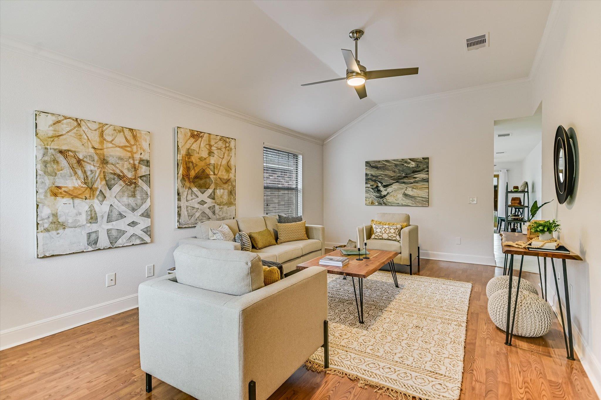 4811 Alta Loma Dr, Austin, TX 78749