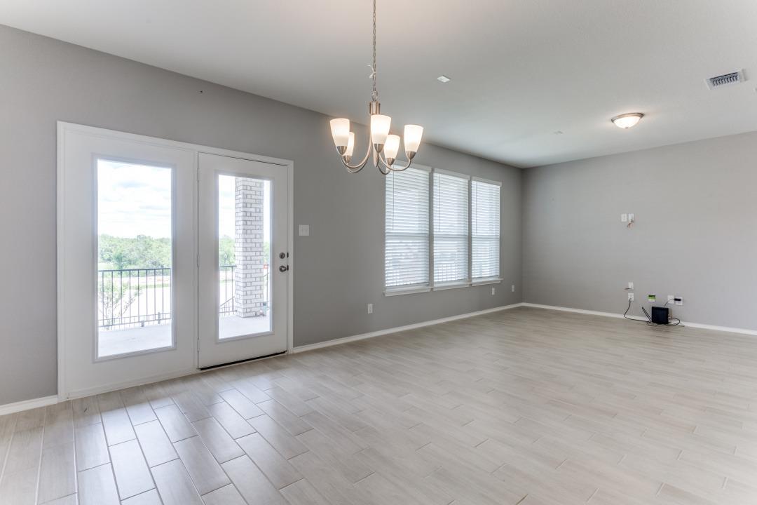 1100 Desaix Dr, Georgetown, TX 78628