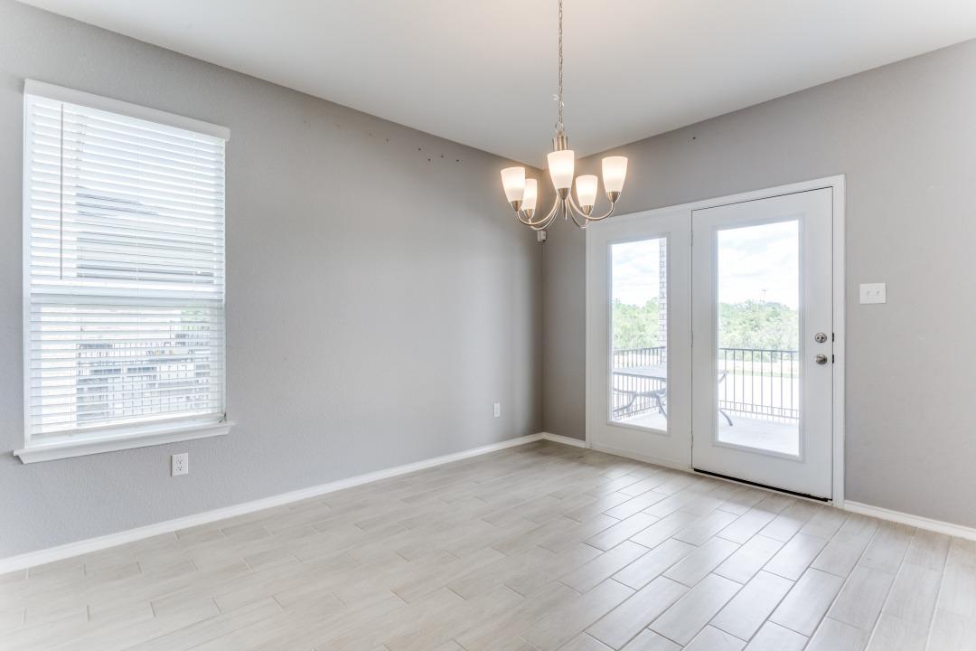1100 Desaix Dr, Georgetown, TX 78628
