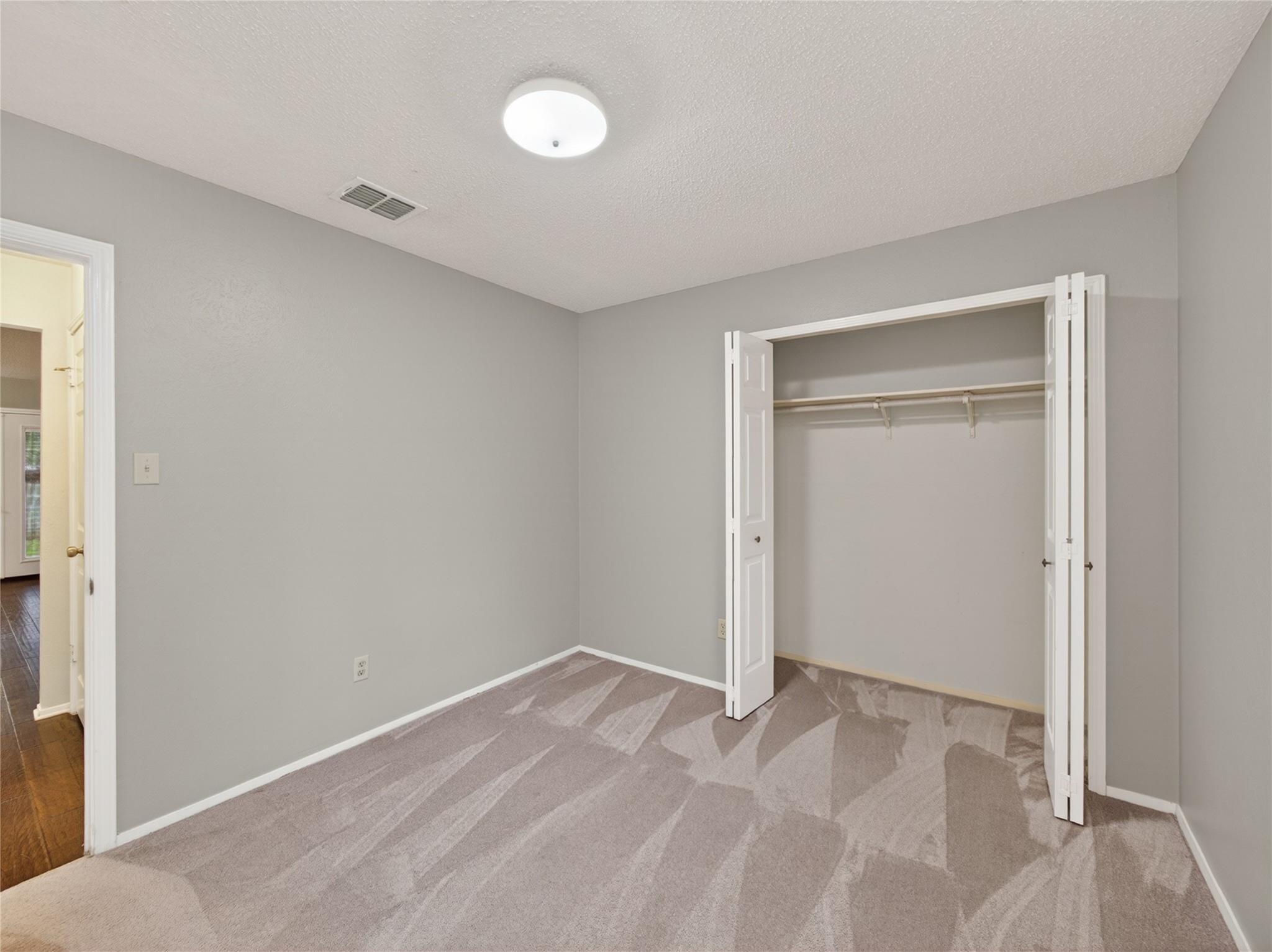 3609 Oak Creek Dr, Austin, TX 78727