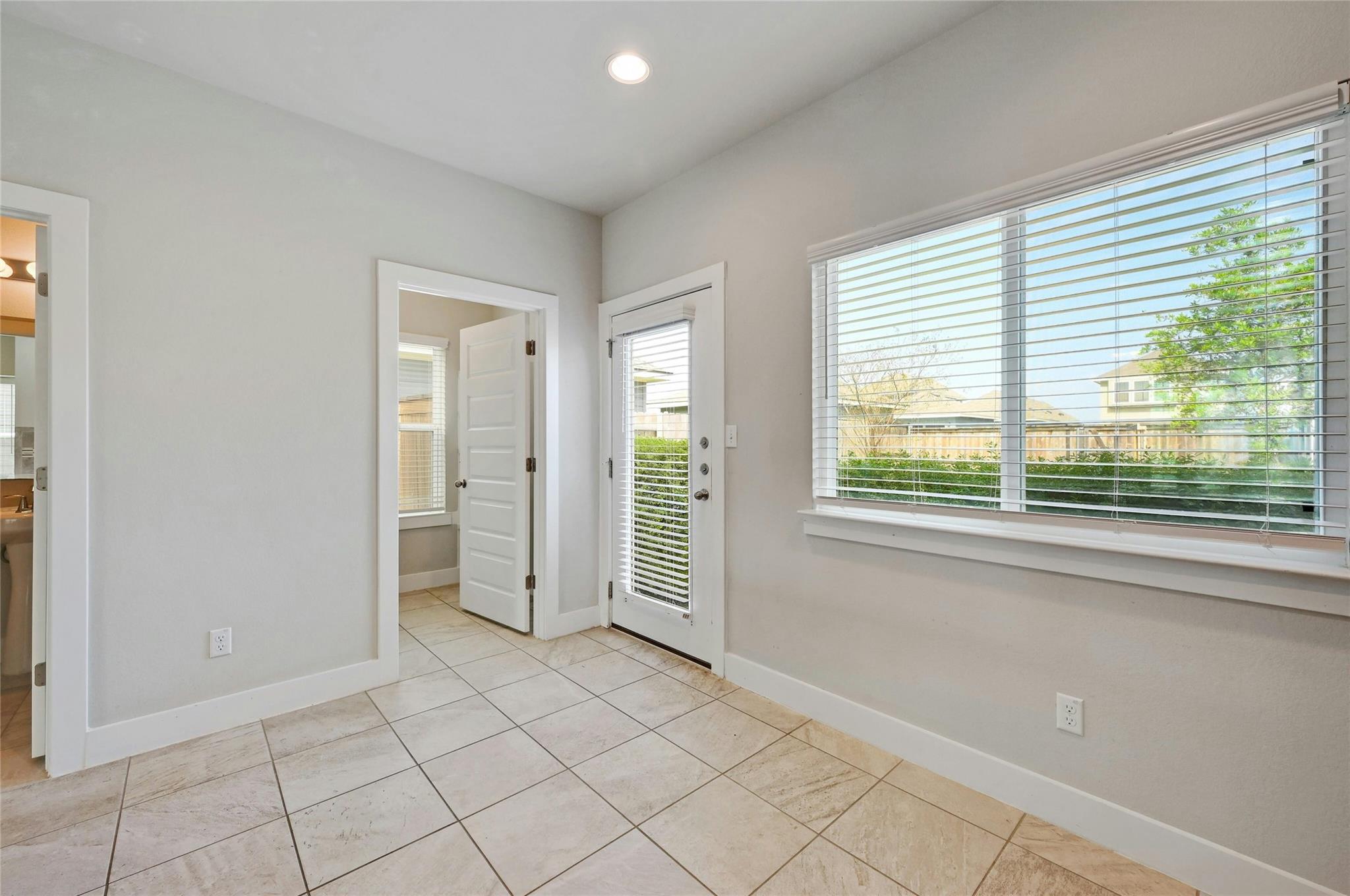 121 Switchgrass St, San Marcos, TX 78666