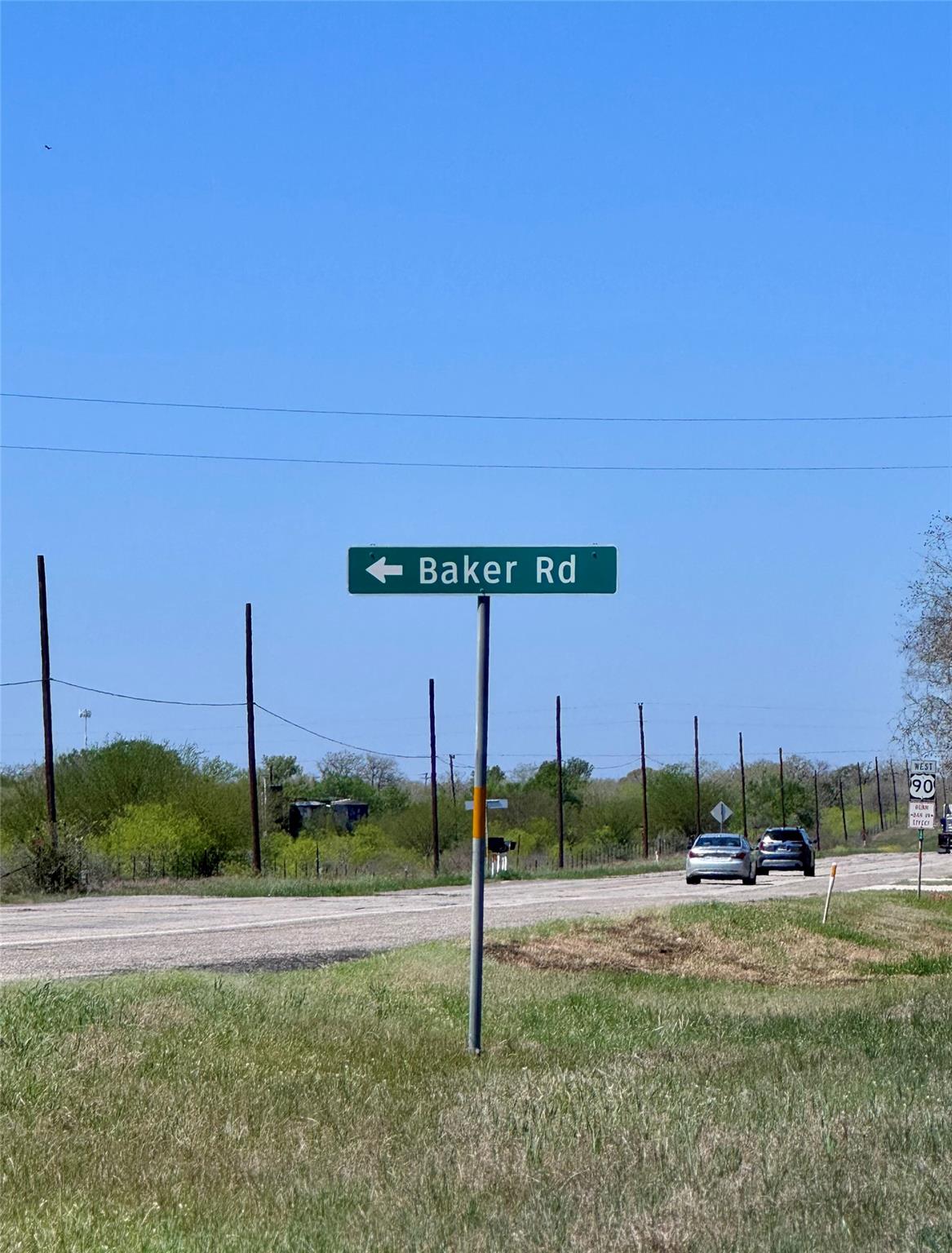 3775 Baker Rd, Kingsbury, TX 78638