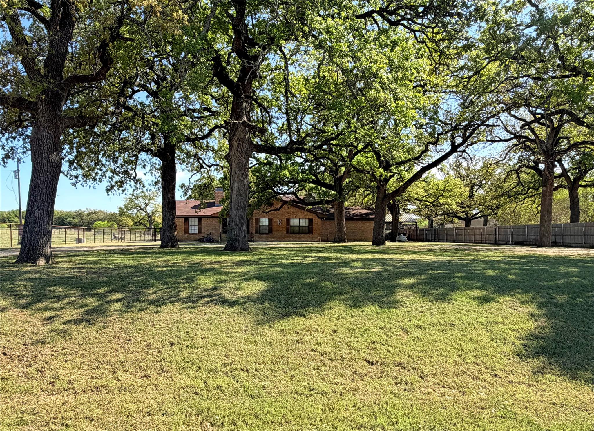 1076 FM 2095, Cameron, TX 76520