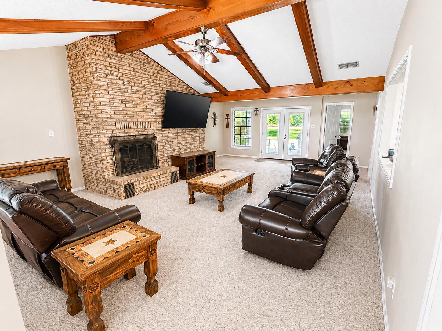 1076 FM 2095, Cameron, TX 76520