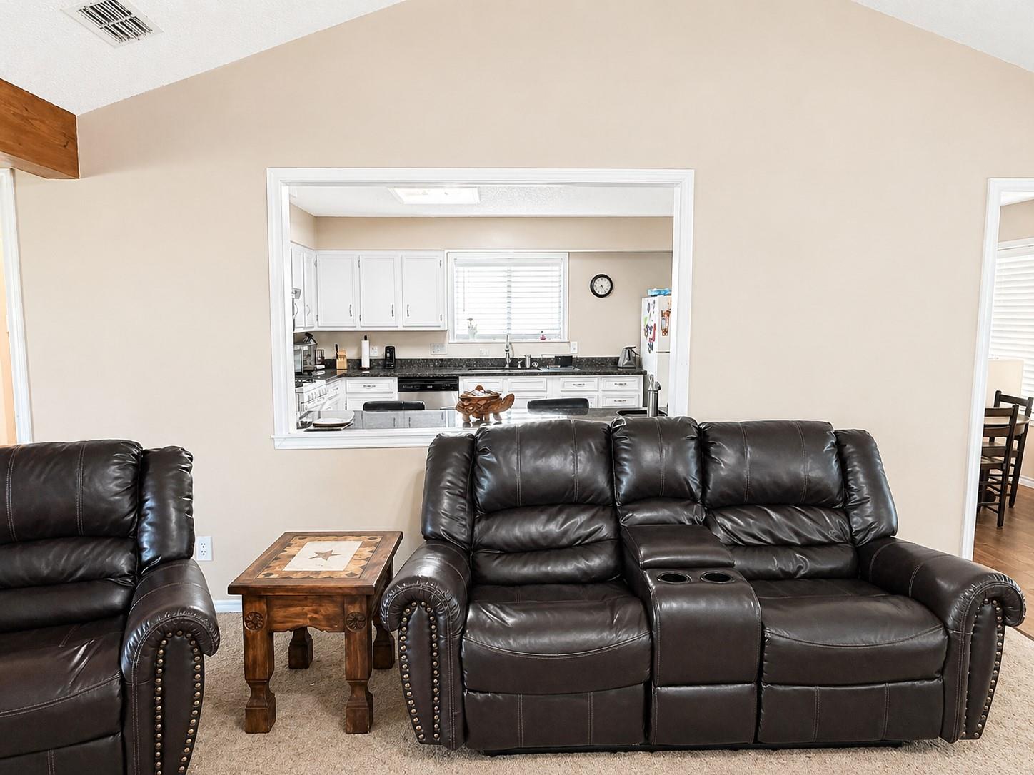 1076 FM 2095, Cameron, TX 76520