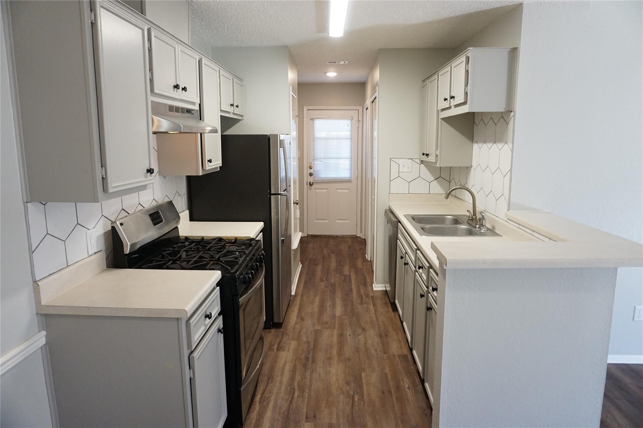 1615 Whirlwind Trl # 1615, Round Rock, TX 78664