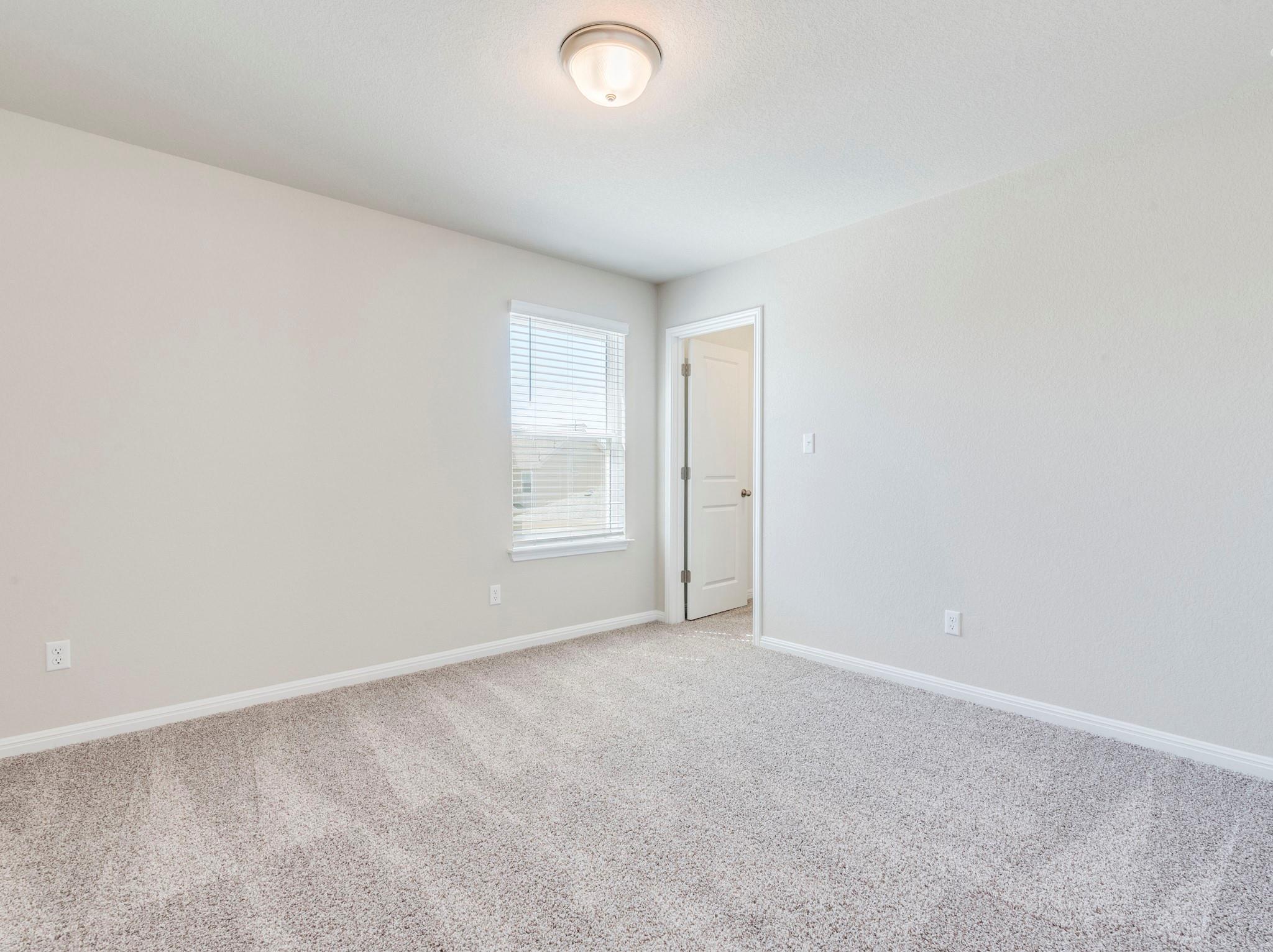 370 Lost Mine Peak Ln, Dripping Springs, TX 78620