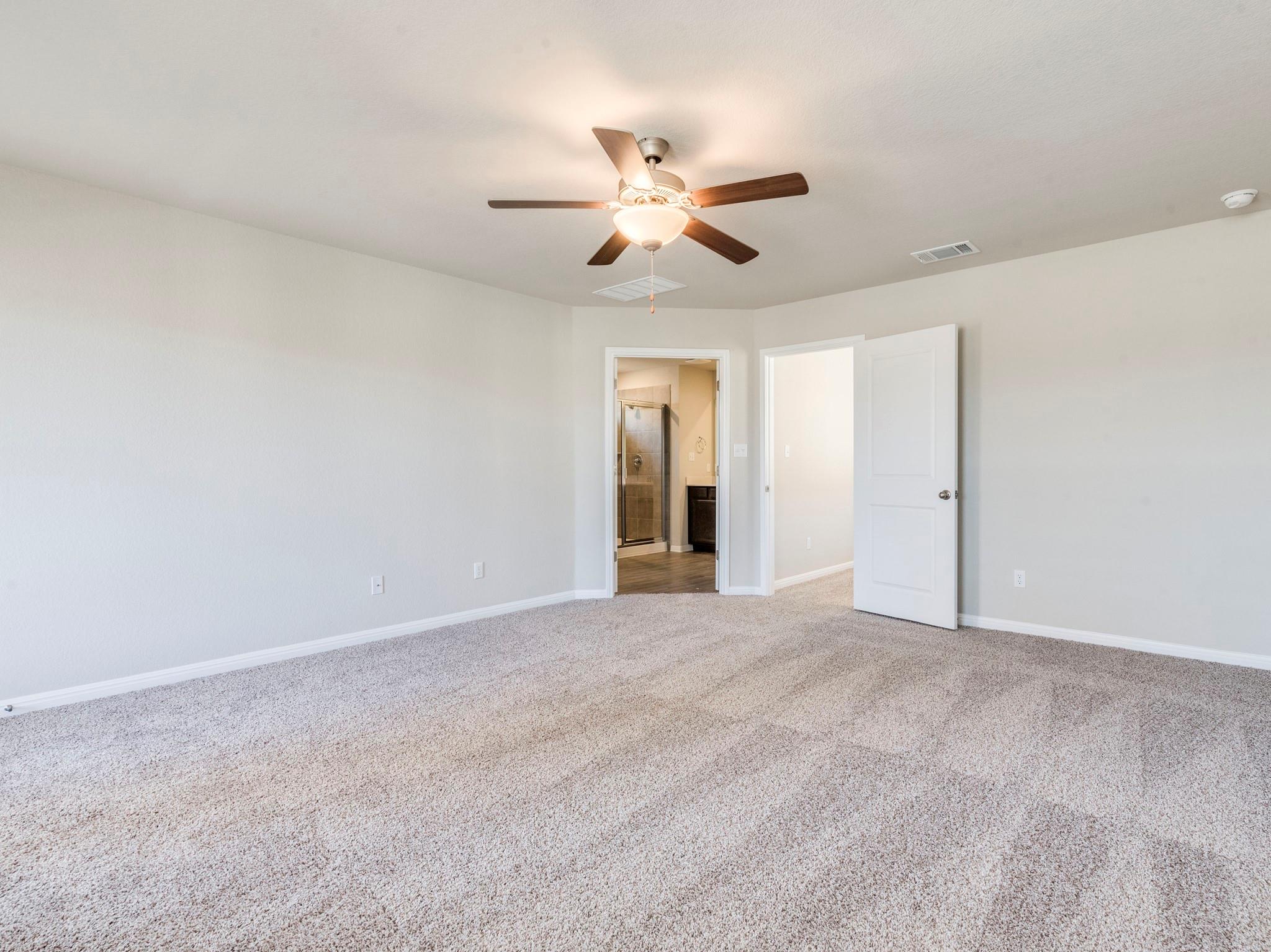 370 Lost Mine Peak Ln, Dripping Springs, TX 78620