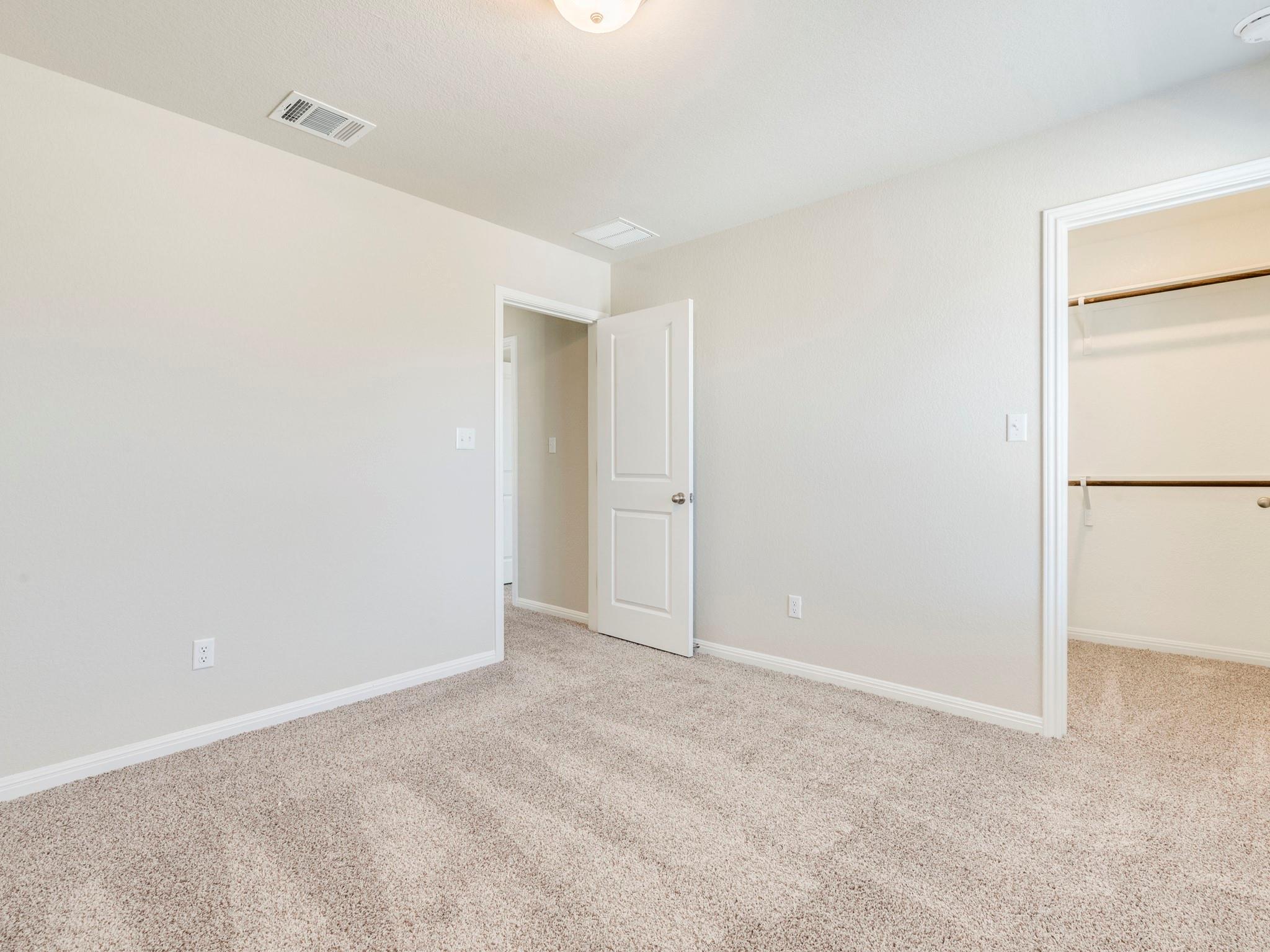 370 Lost Mine Peak Ln, Dripping Springs, TX 78620