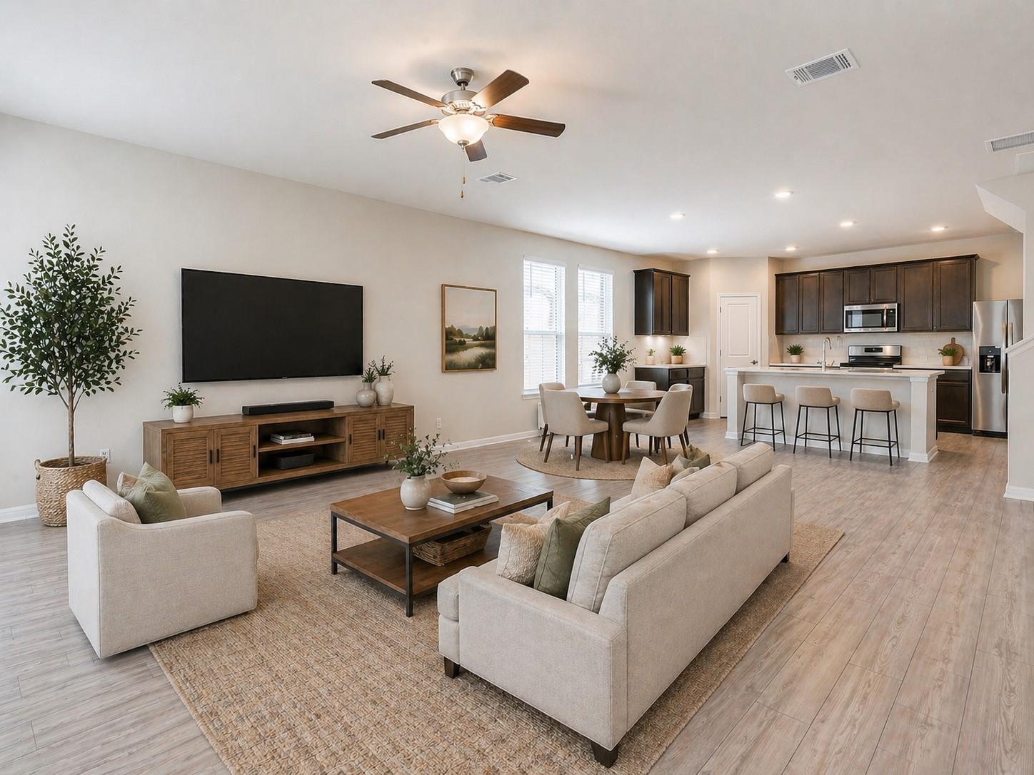370 Lost Mine Peak Ln, Dripping Springs, TX 78620