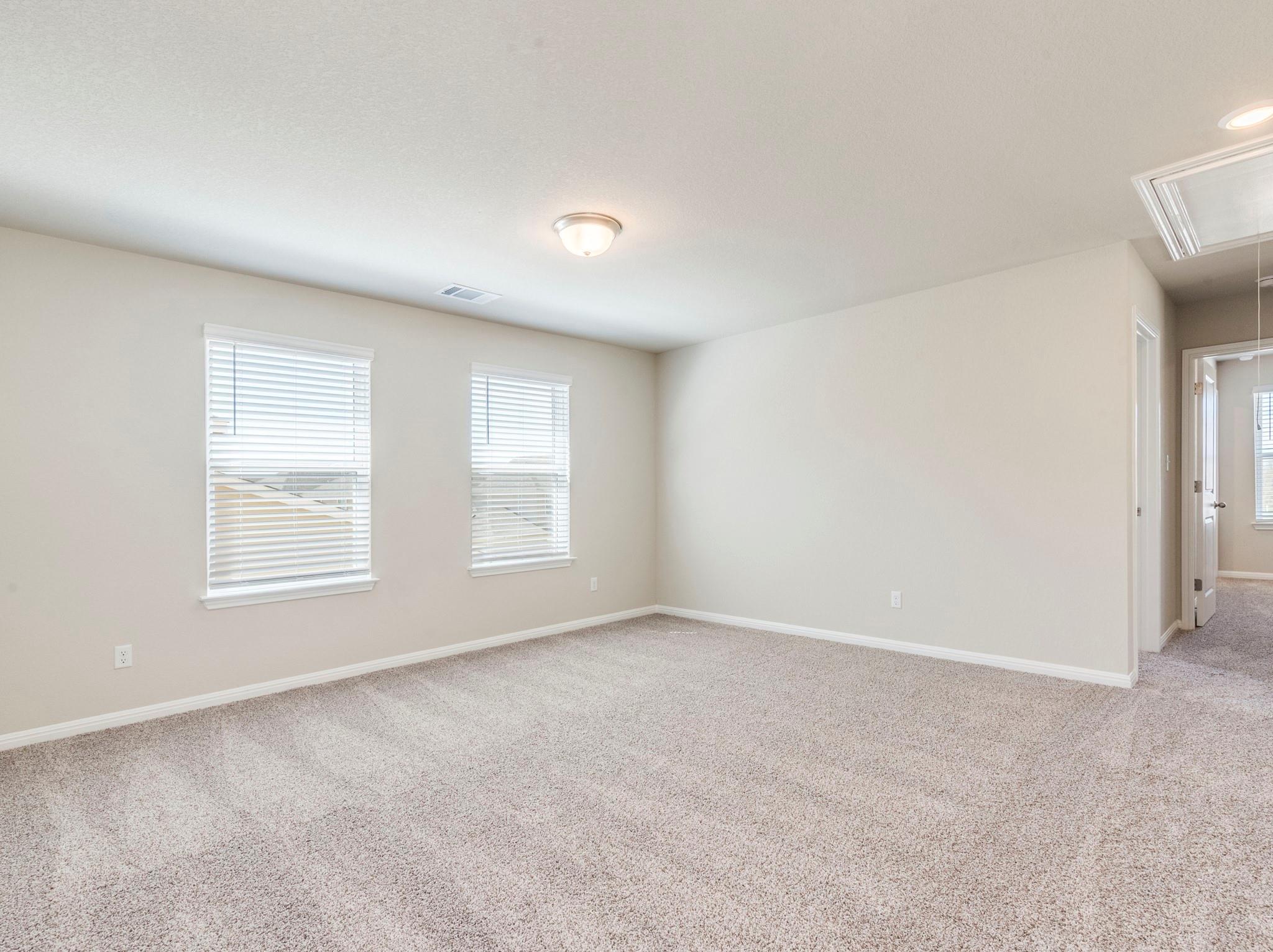 370 Lost Mine Peak Ln, Dripping Springs, TX 78620