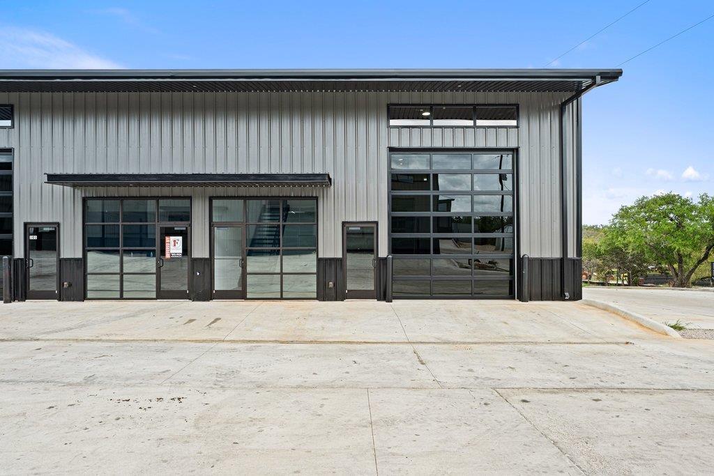 451 Farrell Rd # 301A, Dripping Springs, TX 78620