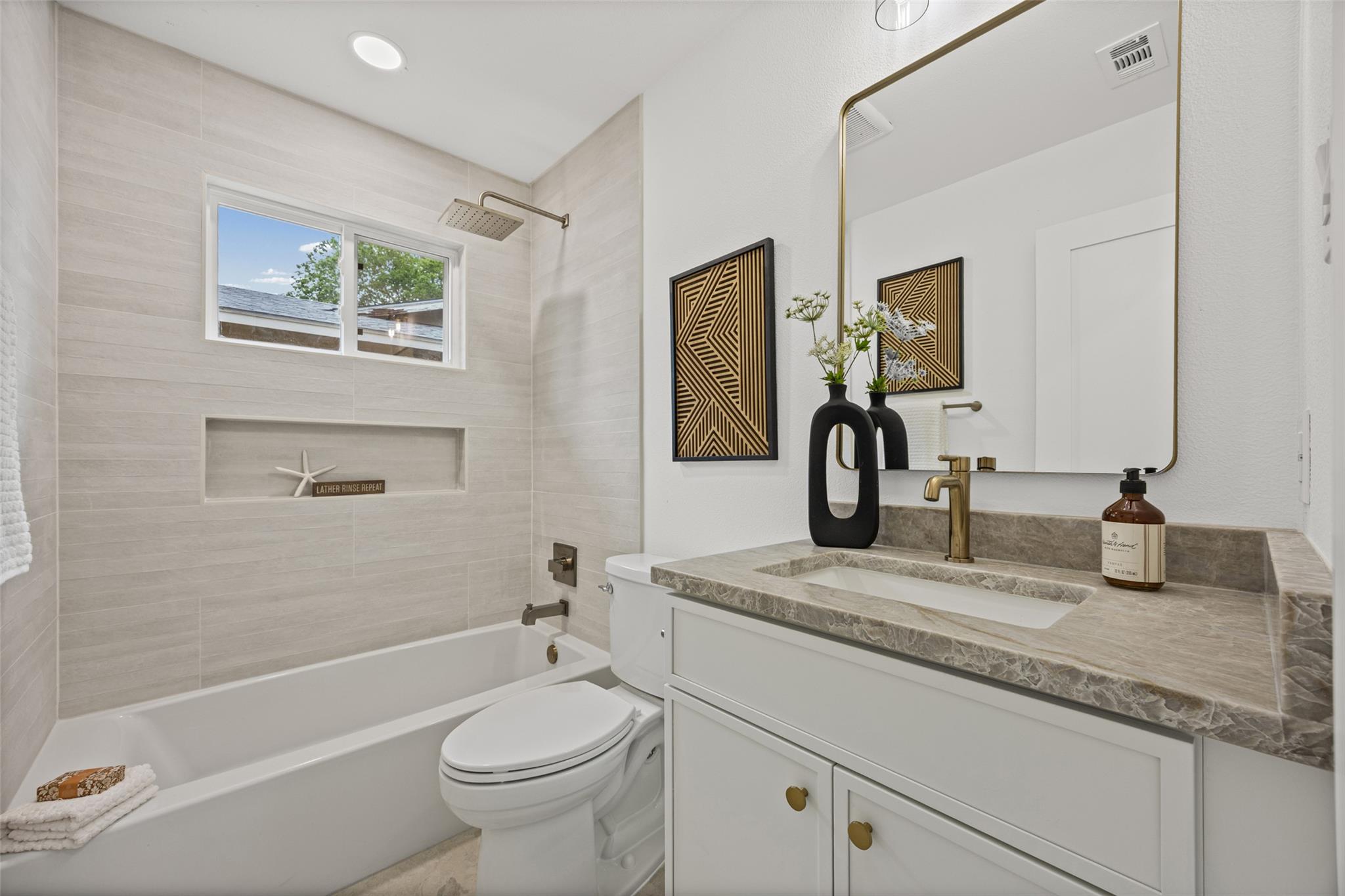 405 Tawny Dr, Austin, TX 78745