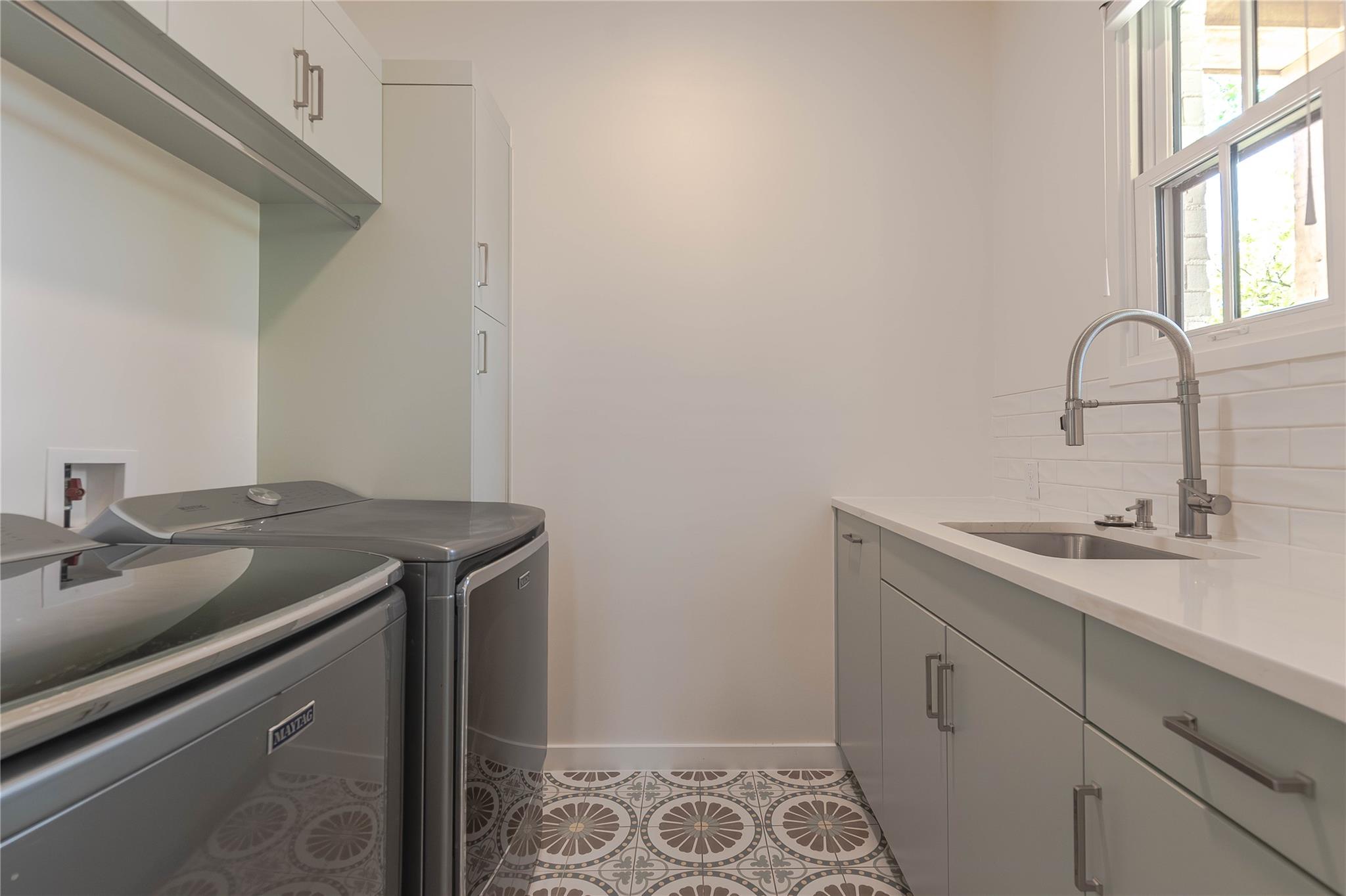 5805 Chesterfield Ave, Austin, TX 78752