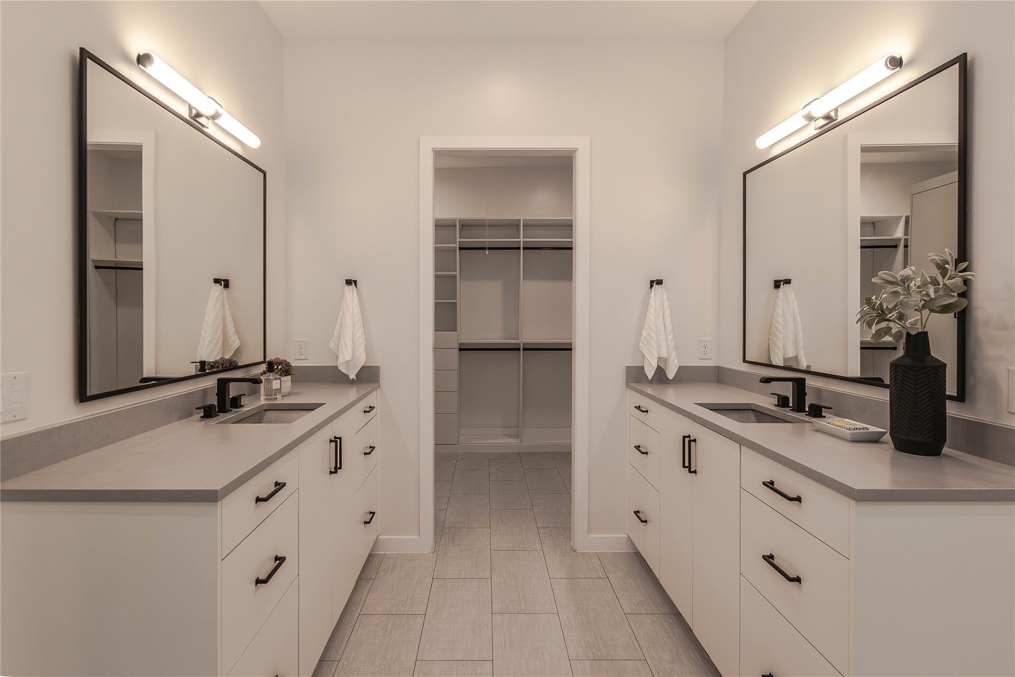 5805 Chesterfield Ave, Austin, TX 78752