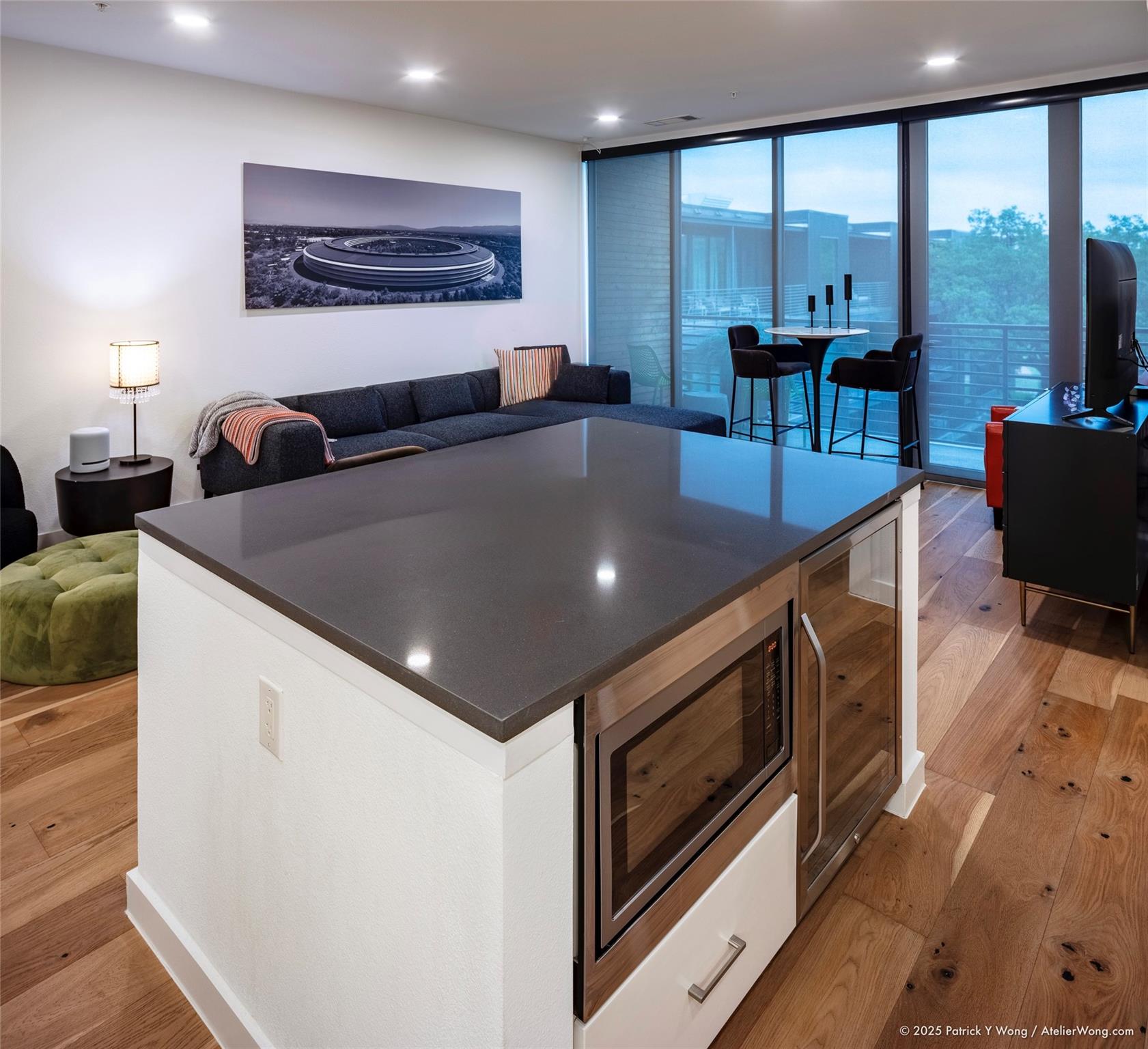 900 S 1st St # 416, Austin, TX 78704