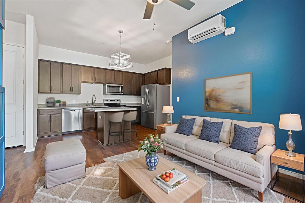 8601 W Gate Blvd # 11101, Austin, TX 78745