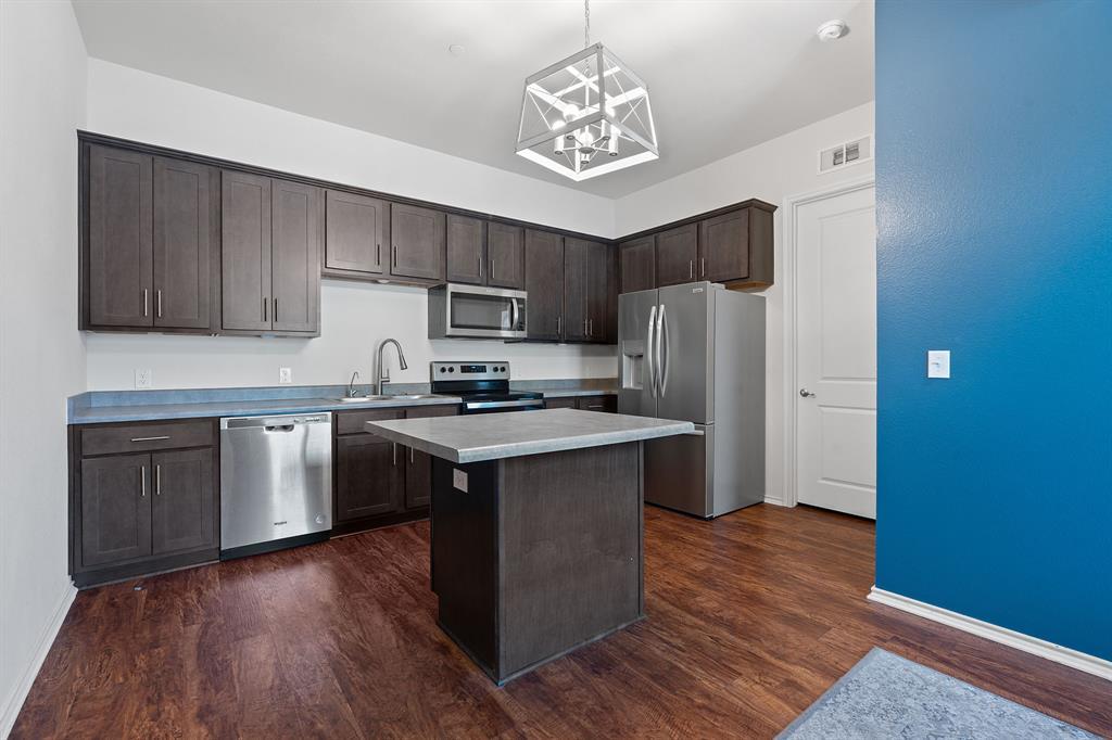 8601 W Gate Blvd # 11101, Austin, TX 78745
