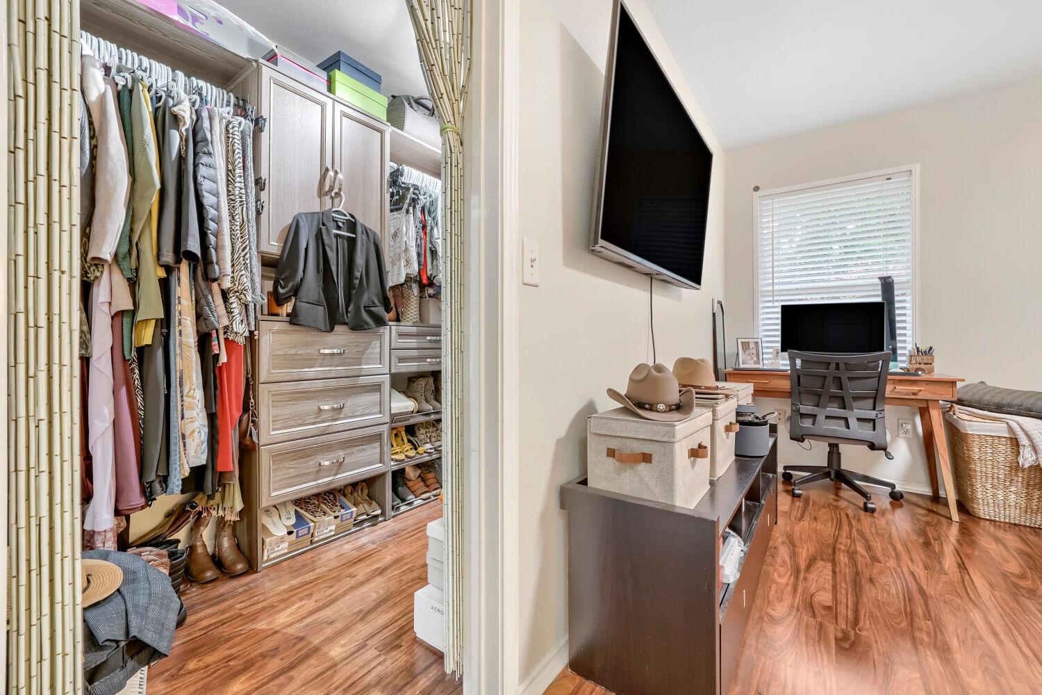 302 Ryan Ln, Georgetown, TX 78628