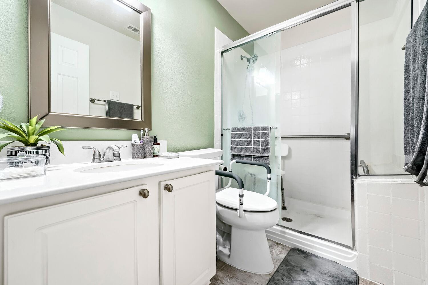 302 Ryan Ln, Georgetown, TX 78628