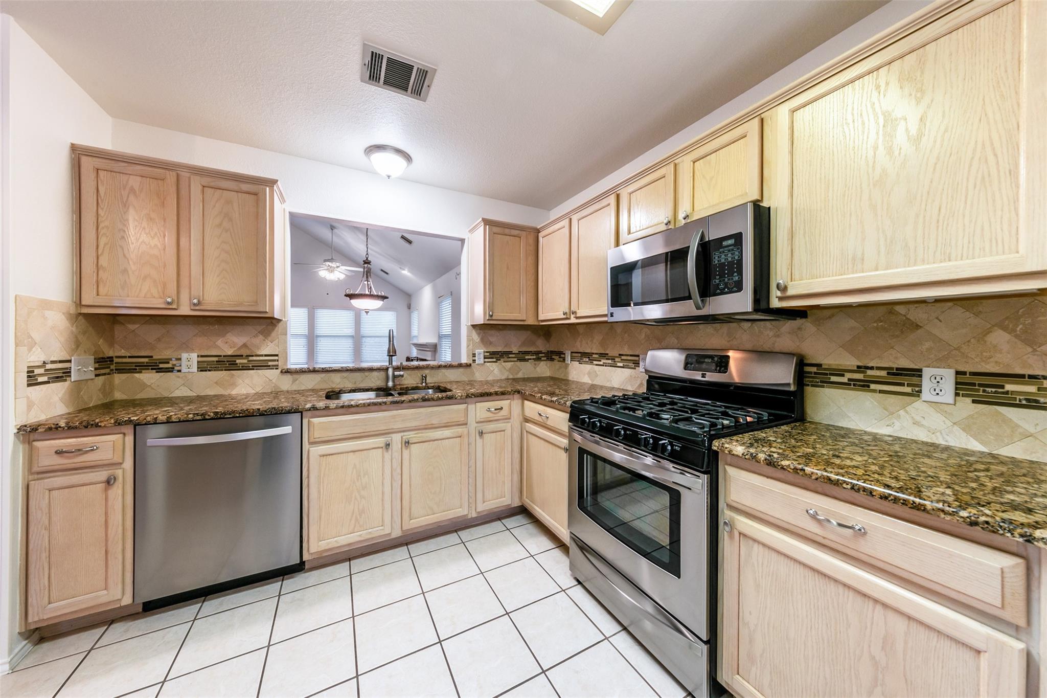7417 Peabody Dr, Austin, TX 78729