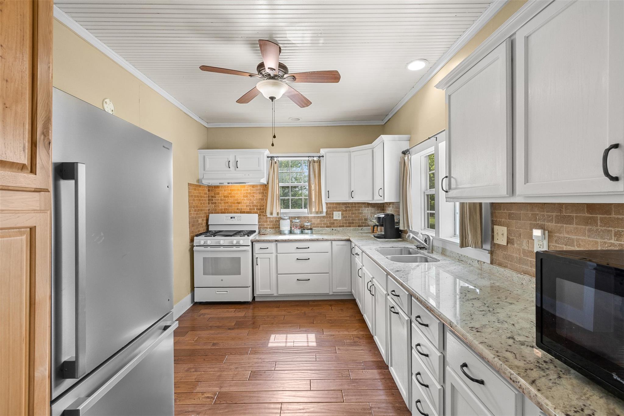 3004 County Road 310, Caldwell, TX 77836
