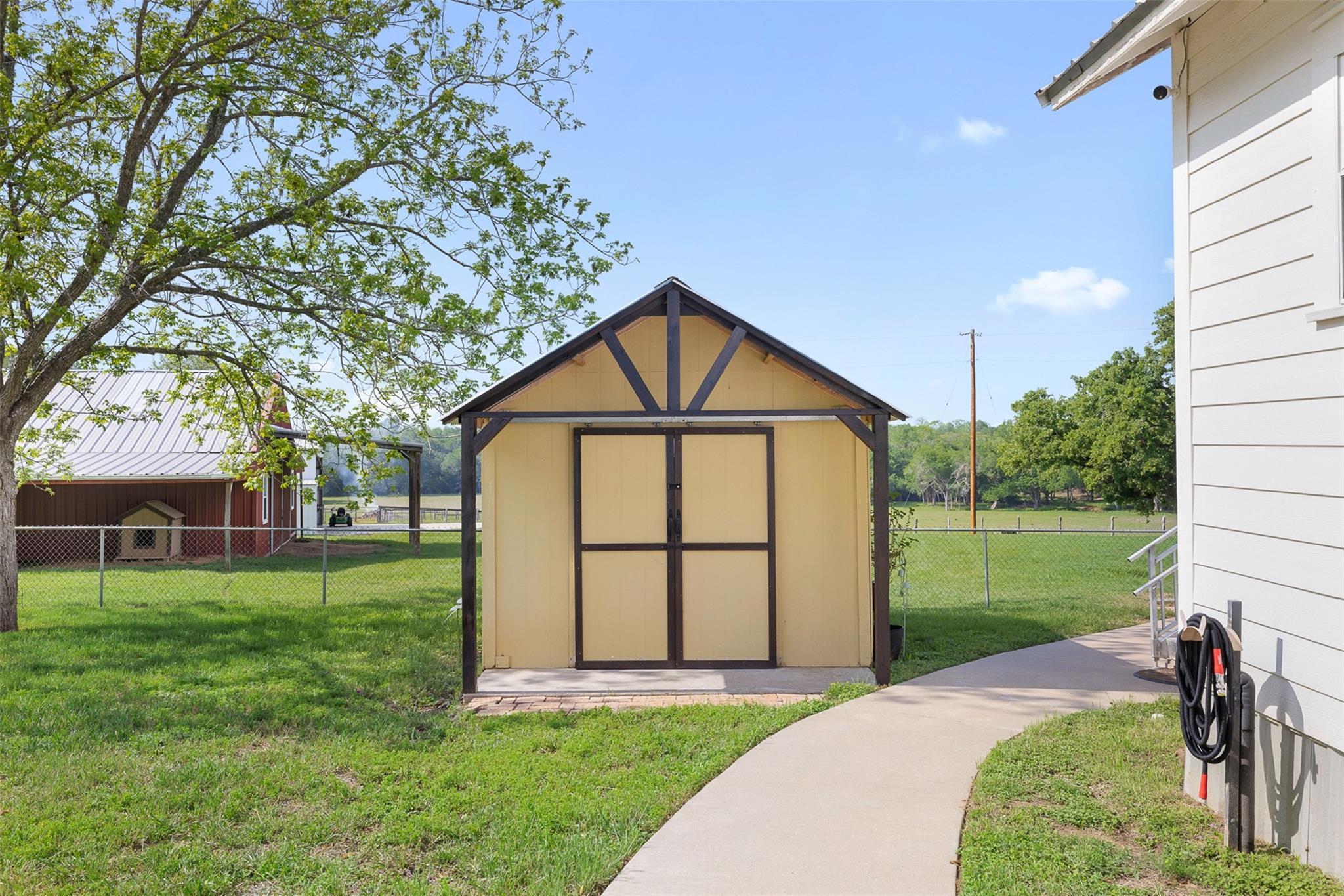 3004 County Road 310, Caldwell, TX 77836
