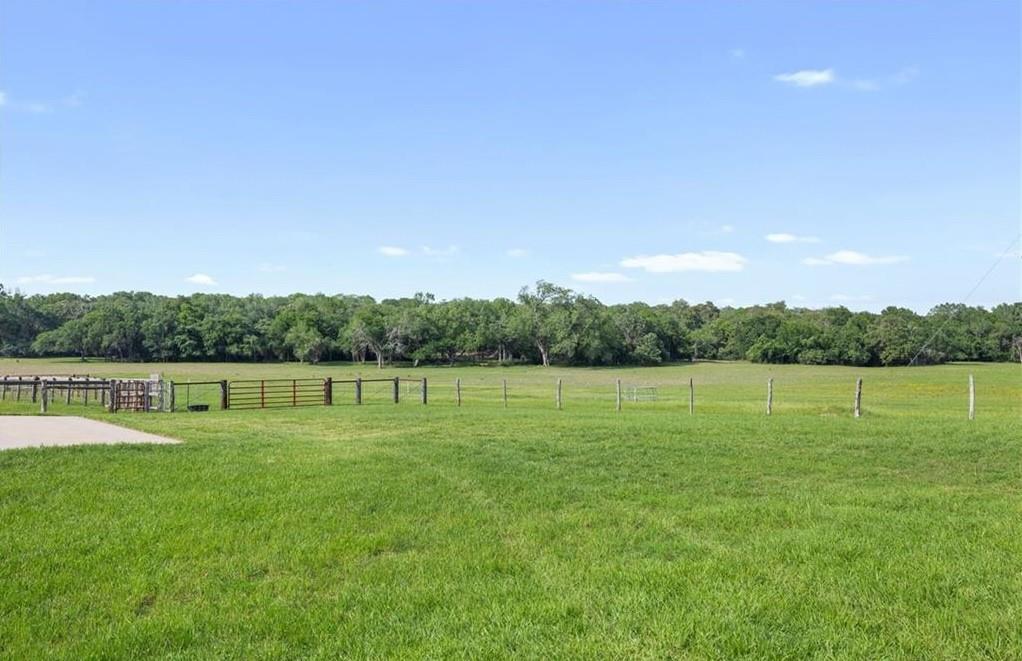 3004 County Road 310, Caldwell, TX 77836