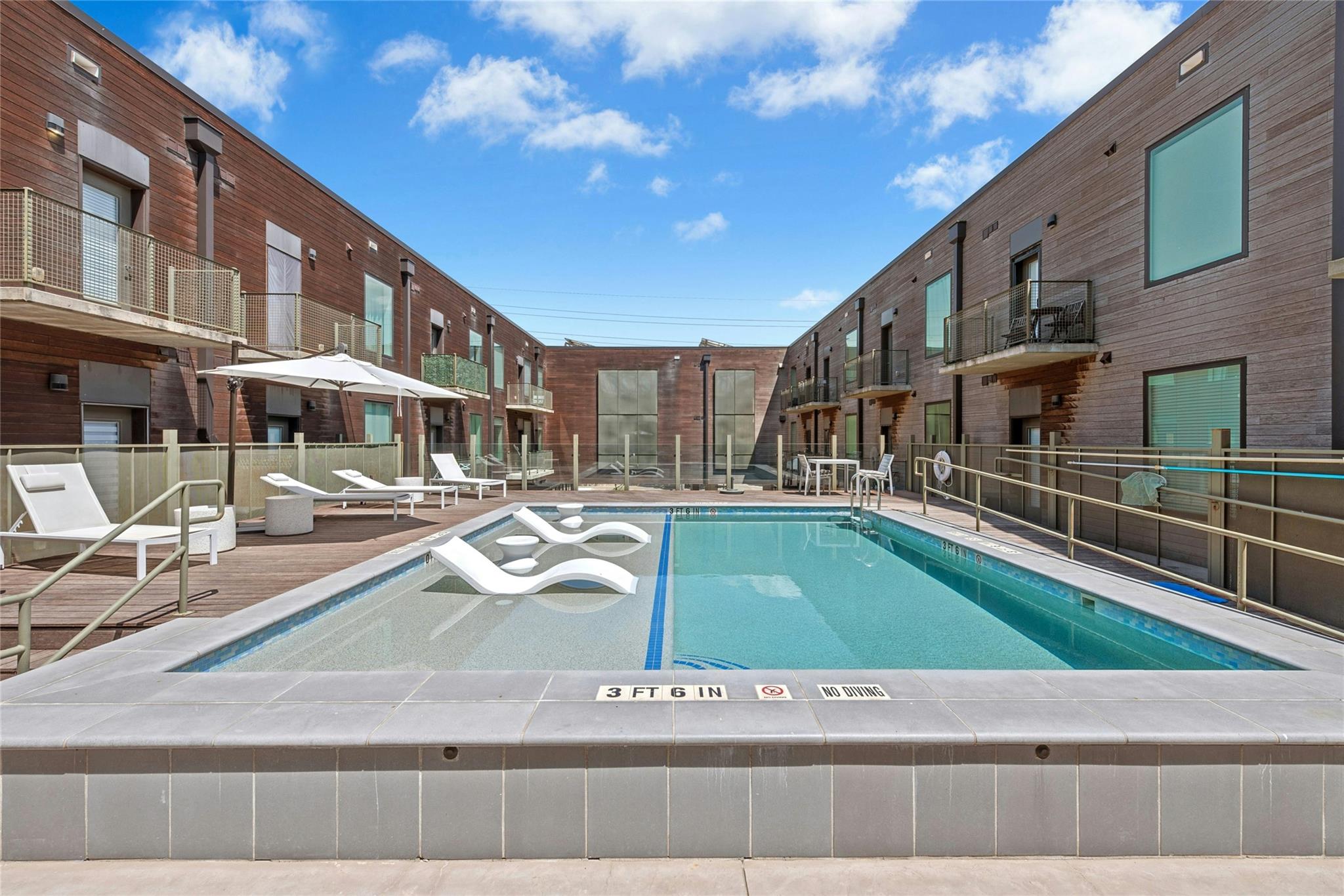 1800 E 4th St # 357, Austin, TX 78702