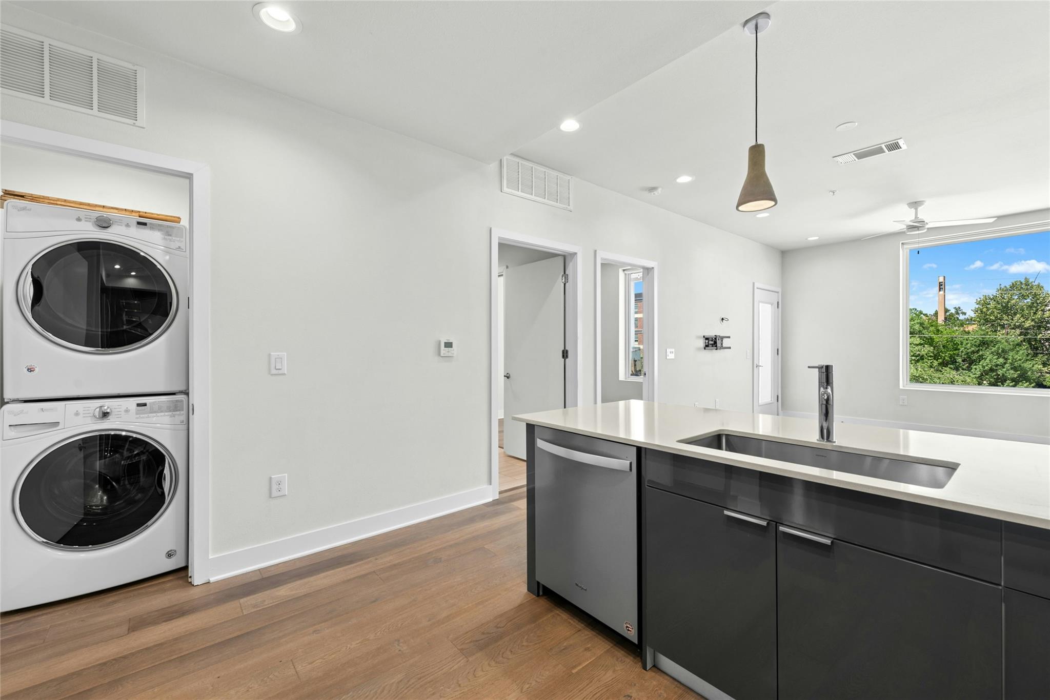 1800 E 4th St # 357, Austin, TX 78702