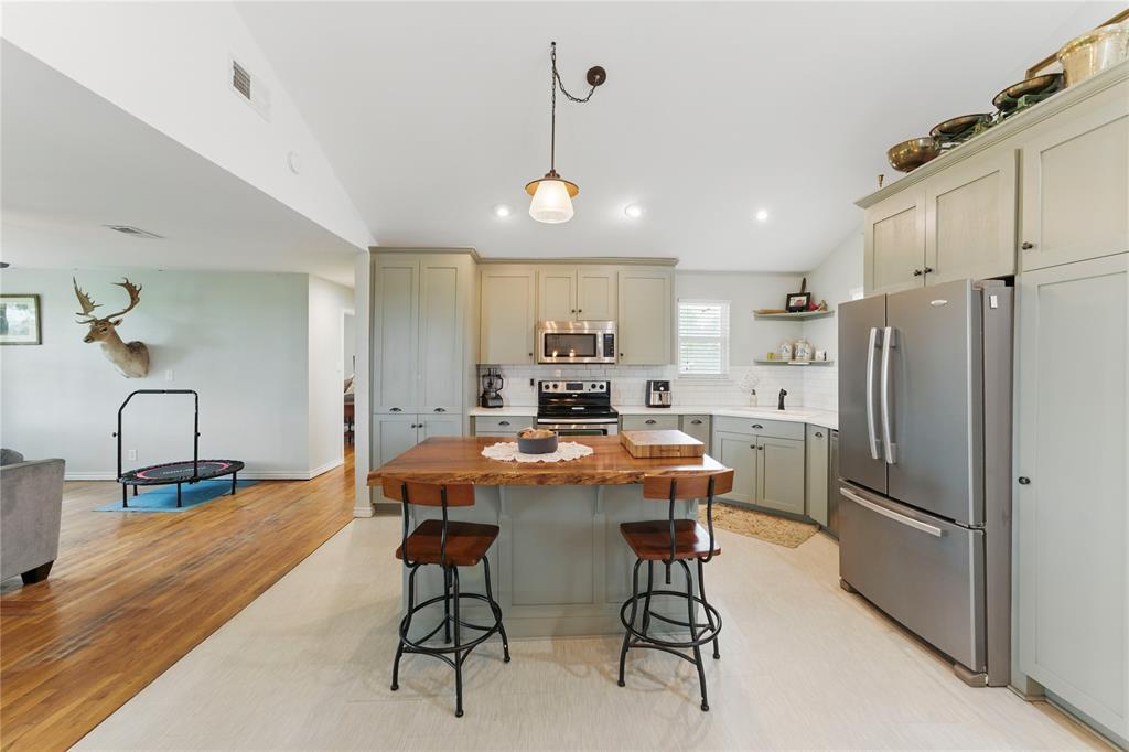 366 Arrow Hl, San Marcos, TX 78666