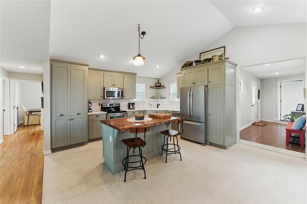 366 Arrow Hl, San Marcos, TX 78666