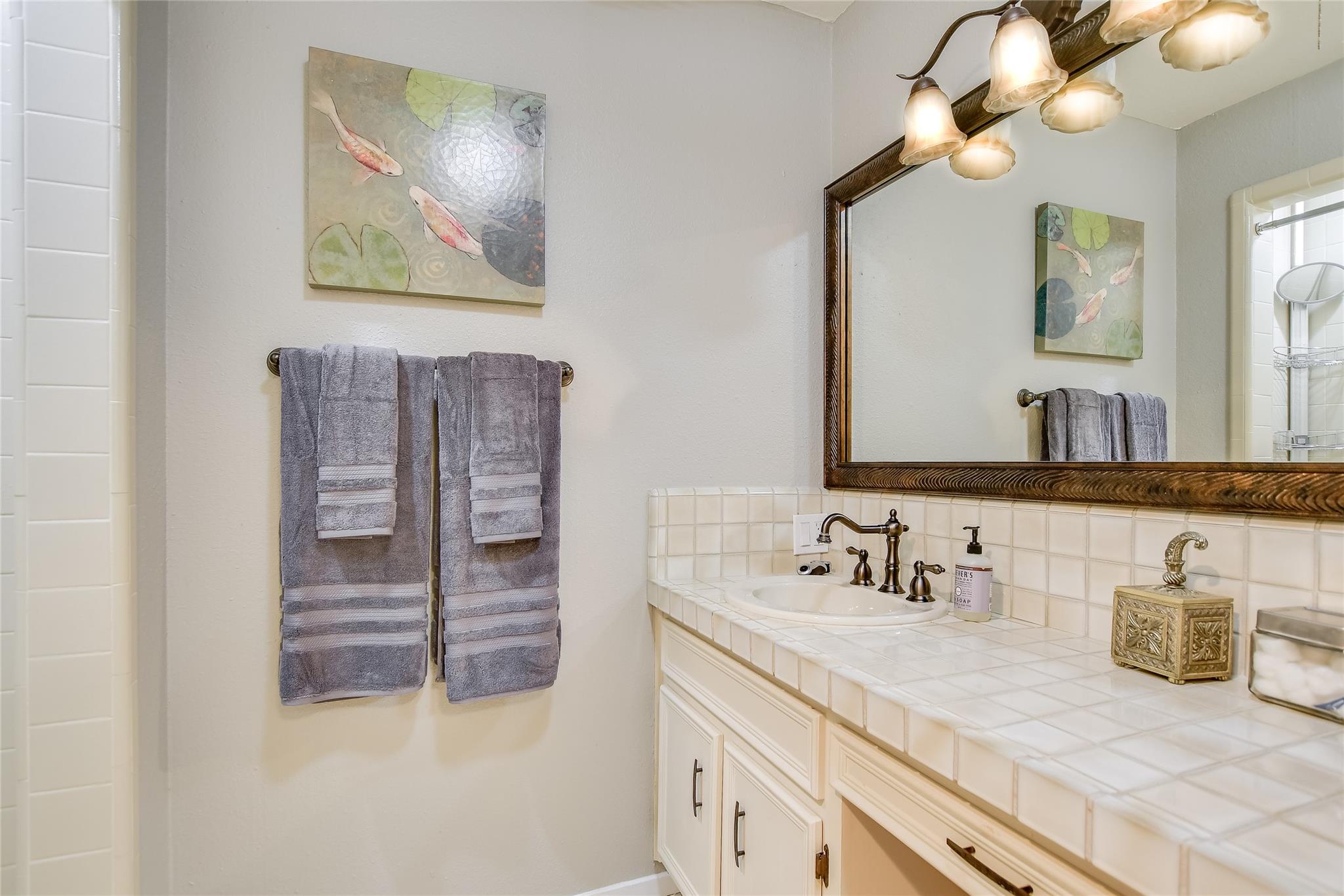 1551 Fm 1466, Coupland, TX 78615