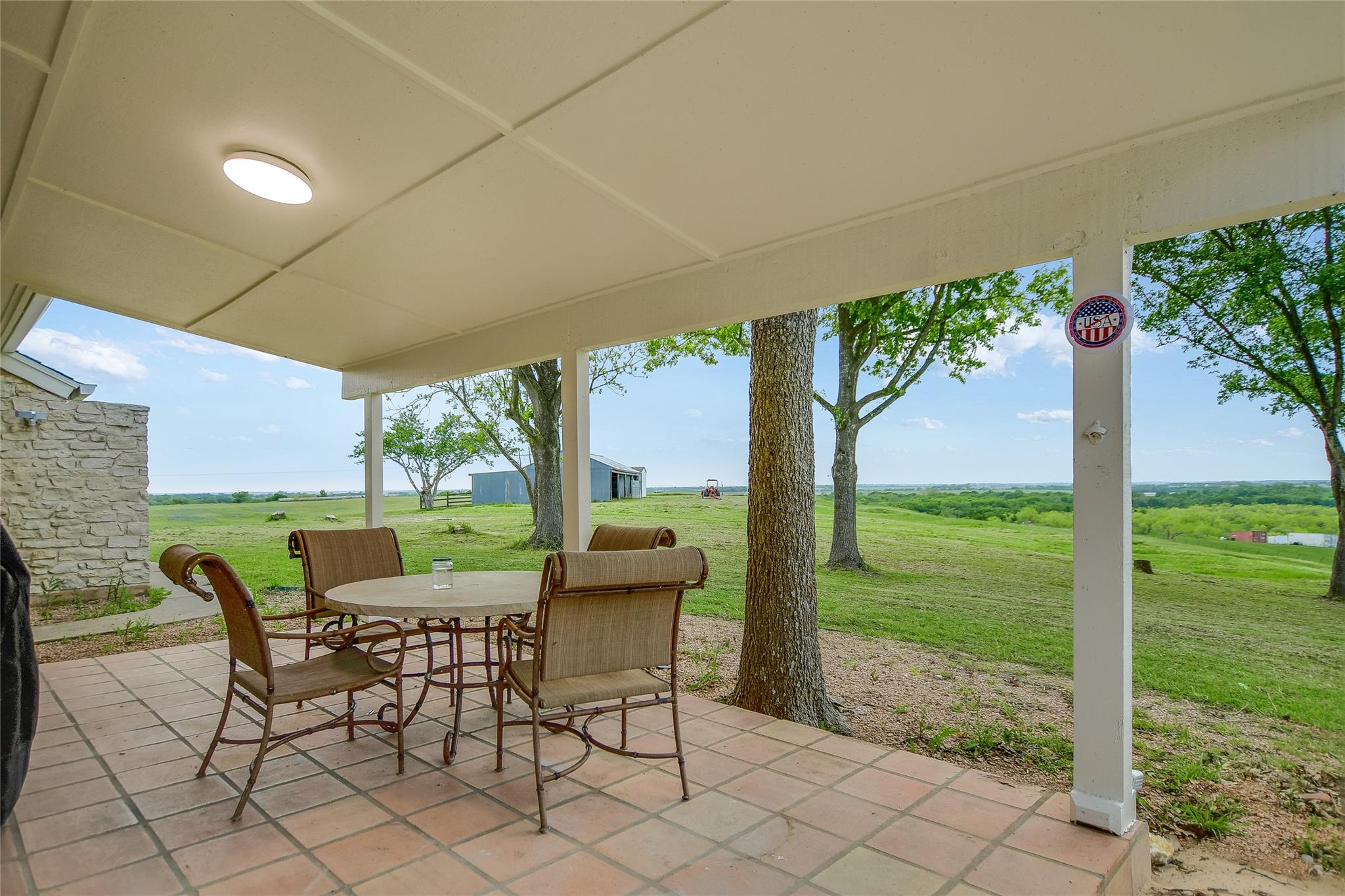 1551 Fm 1466, Coupland, TX 78615