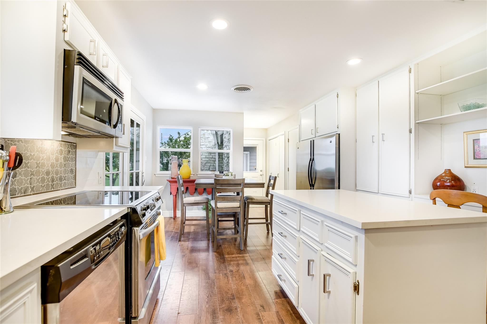 1551 Fm 1466, Coupland, TX 78615