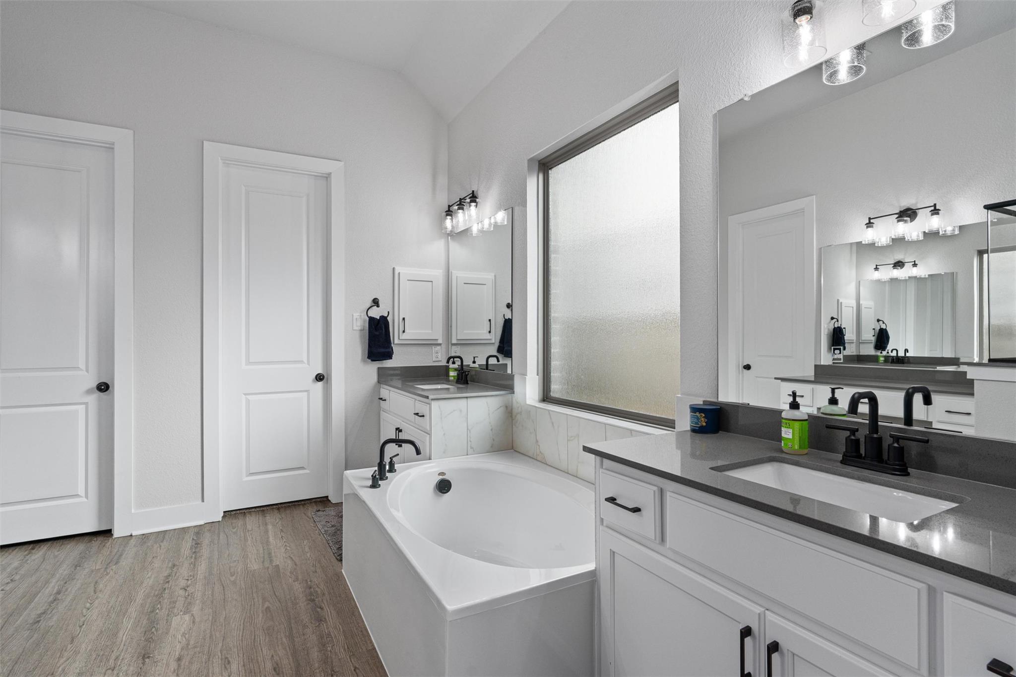 312 Rieti Pkwy, Liberty Hill, TX 78642