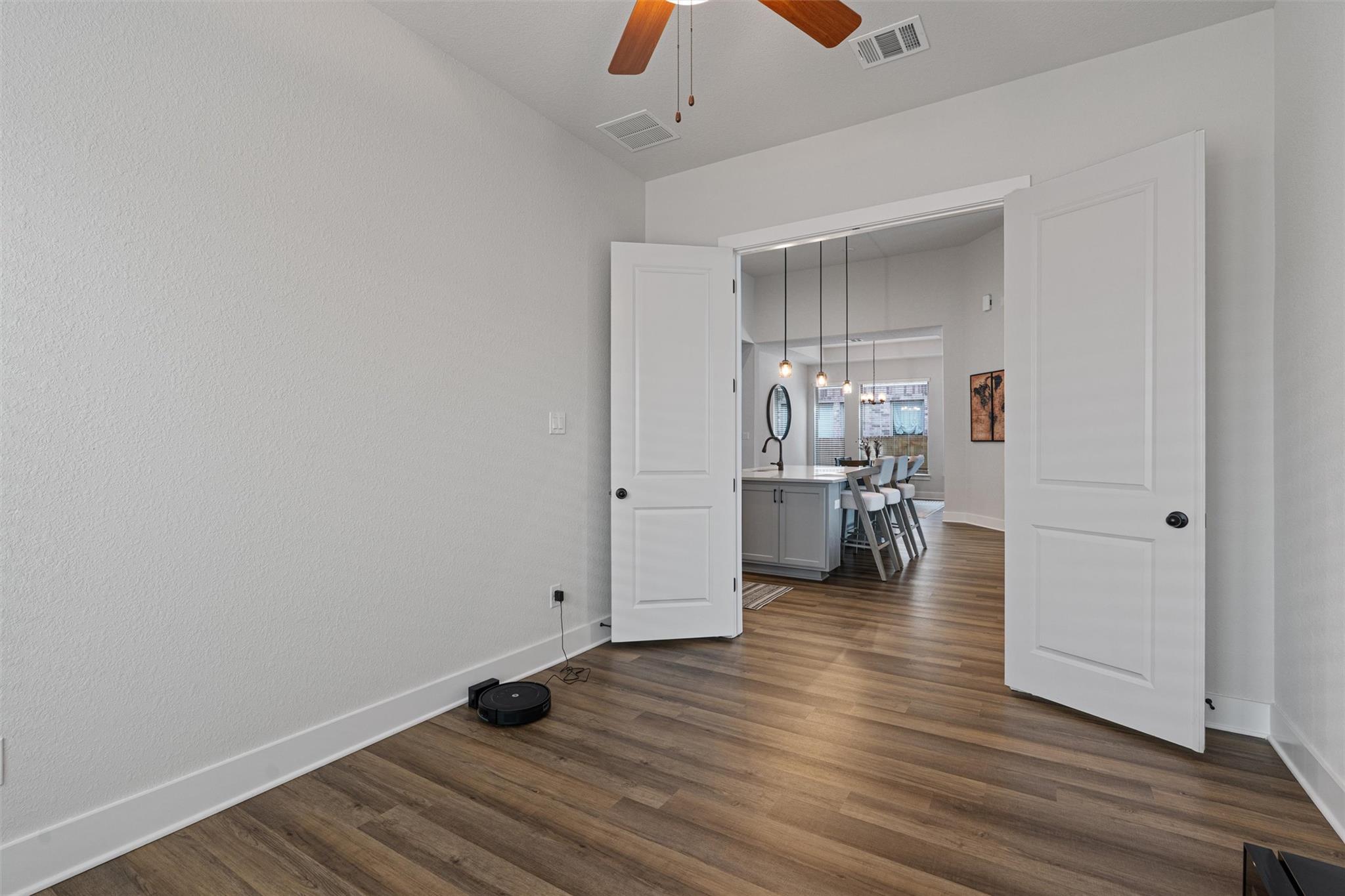 312 Rieti Pkwy, Liberty Hill, TX 78642