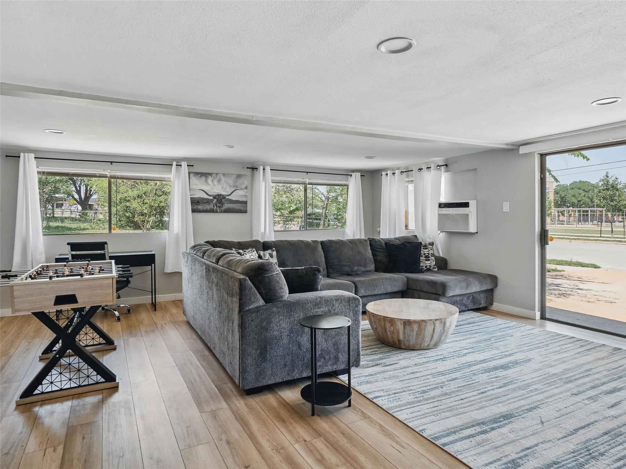 7706 Delafield Ln, Austin, TX 78752