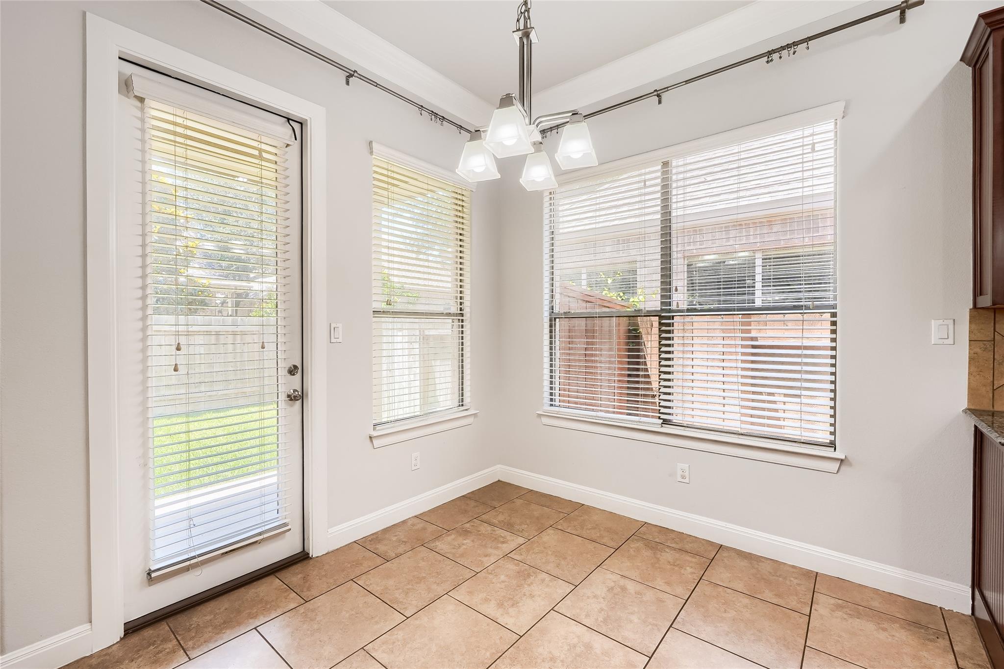 4006 Gloucester Dr, Cedar Park, TX 78613