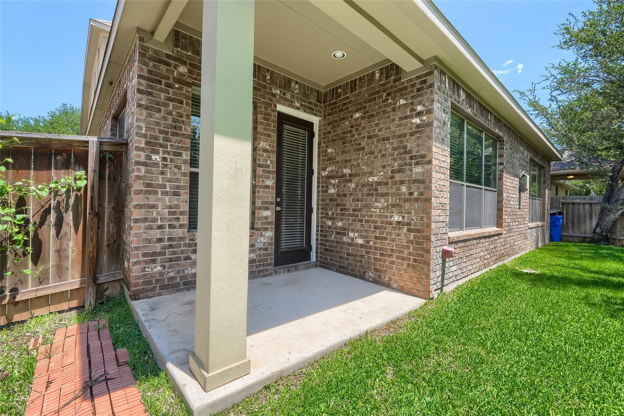 4006 Gloucester Dr, Cedar Park, TX 78613