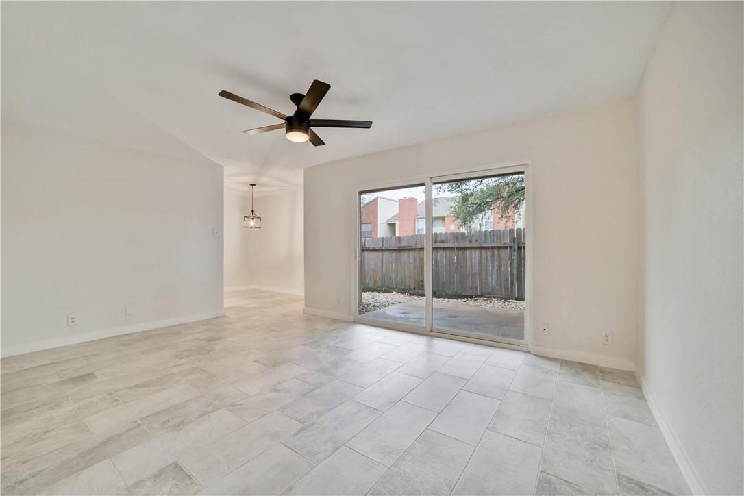 2600 Penny Ln # 118, Austin, TX 78757