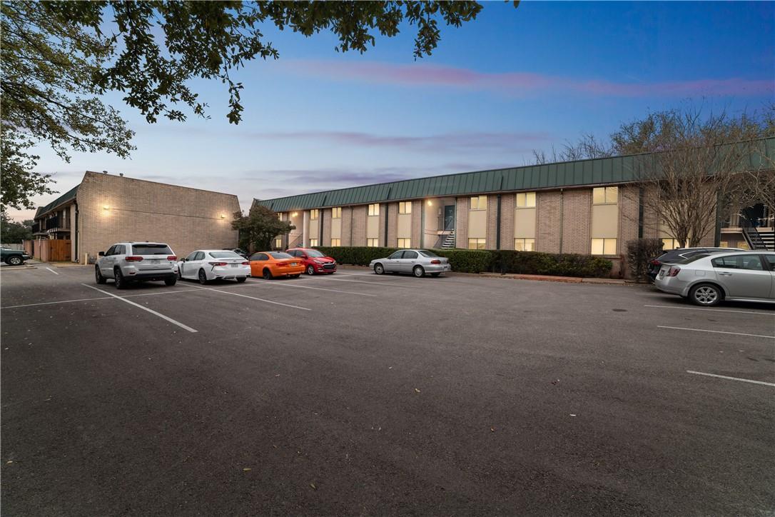 2600 Penny Ln # 118, Austin, TX 78757
