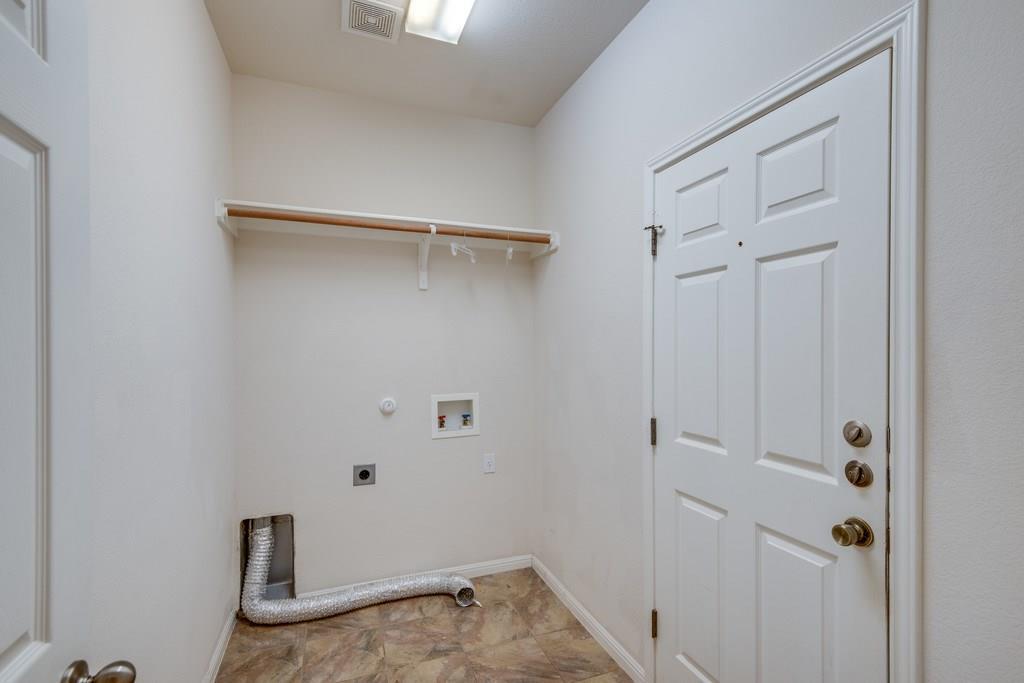 14821 Fernhill Dr, Austin, TX 78717