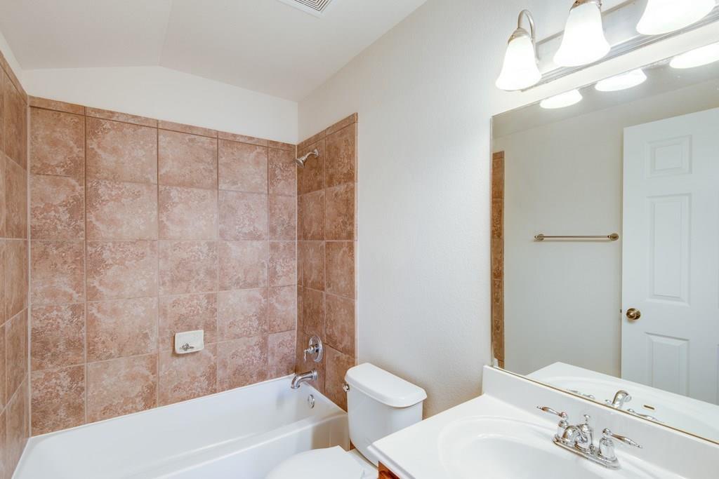 14821 Fernhill Dr, Austin, TX 78717