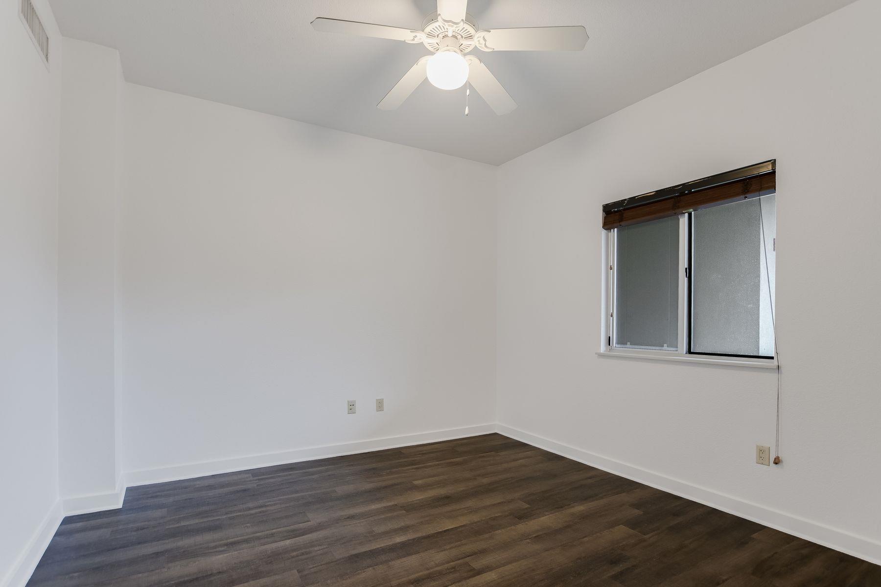 711 W 26th St # 702, Austin, TX 78705