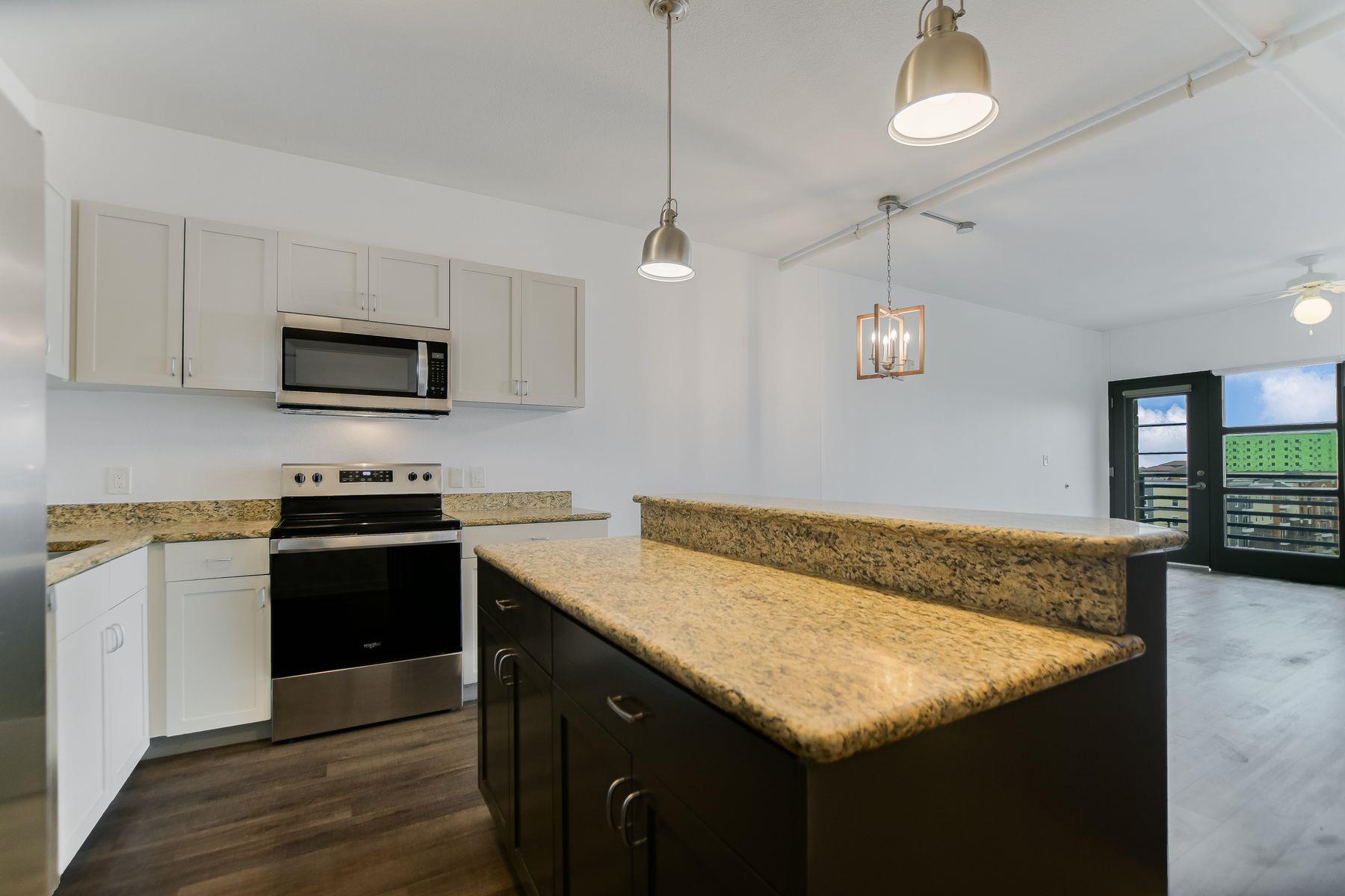 711 W 26th St # 702, Austin, TX 78705
