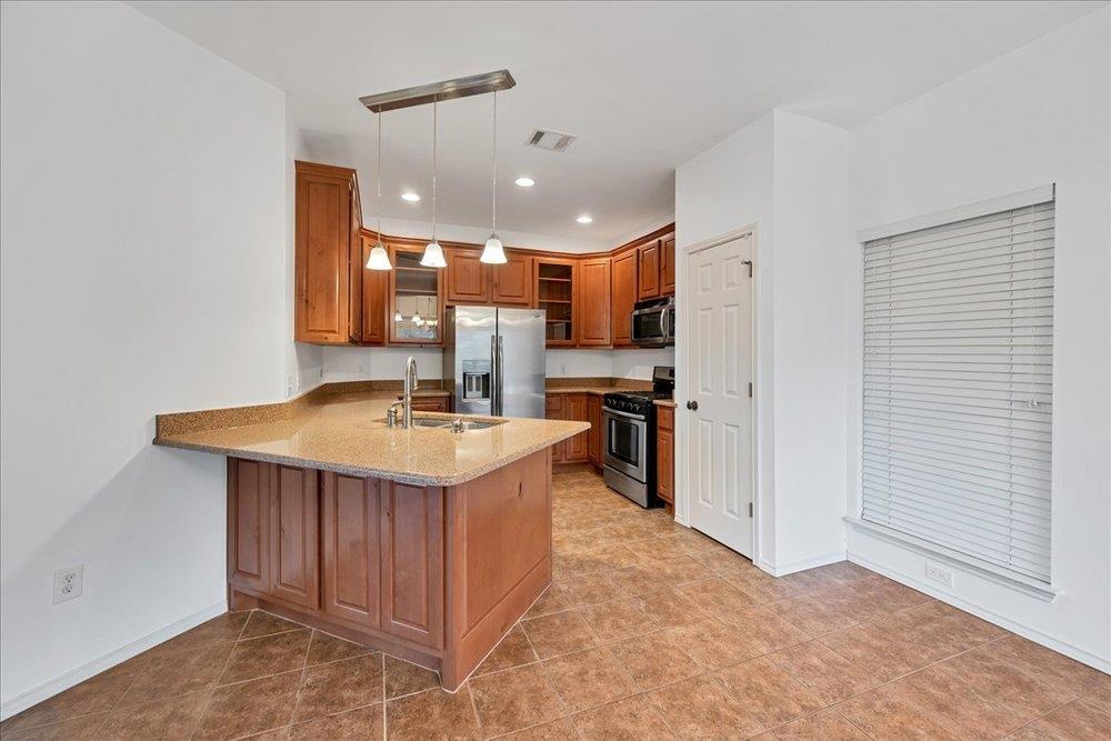 4600 Rivka Cv, Austin, TX 78741