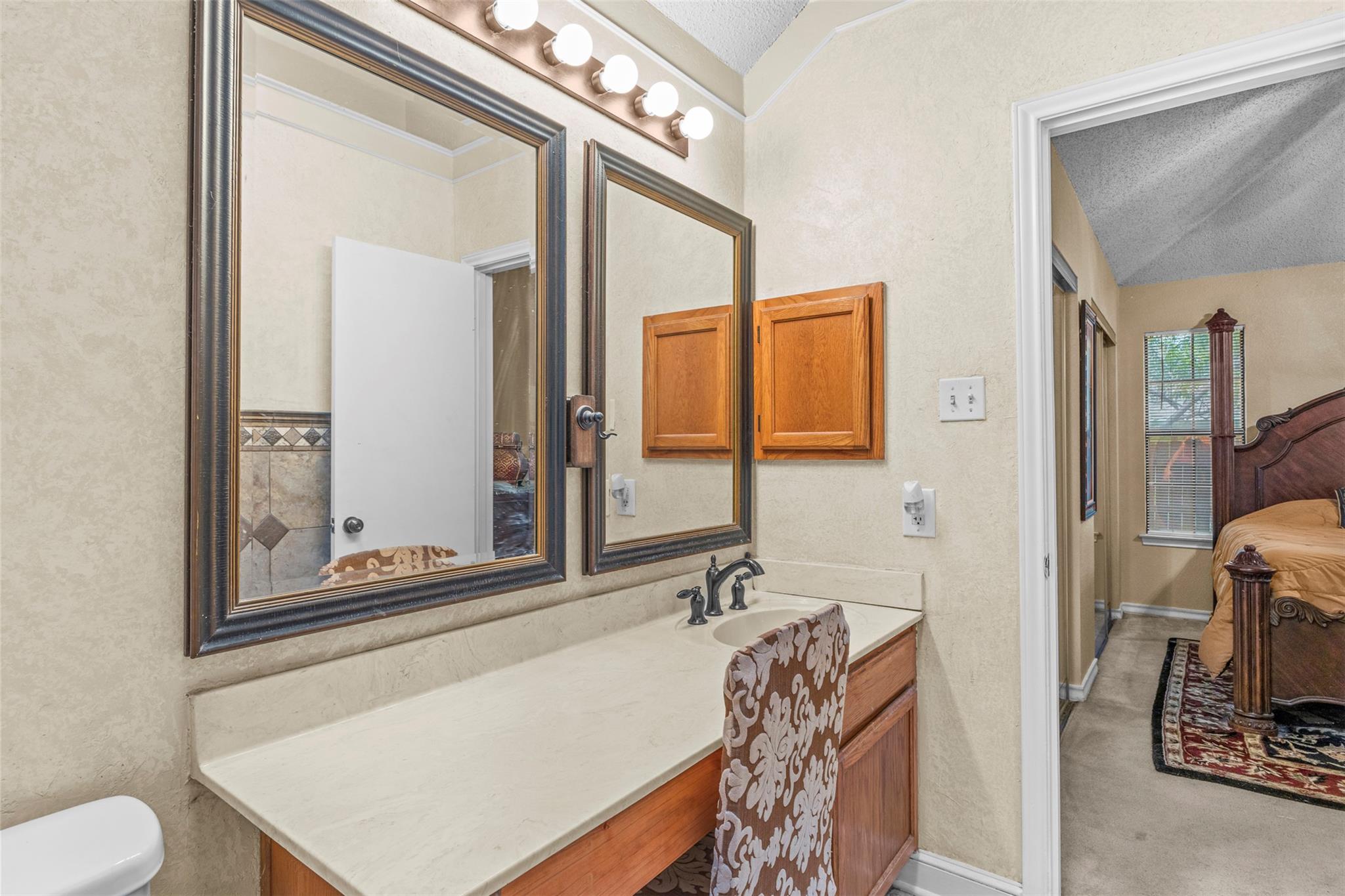 14220 Anita Marie Ln, Austin, TX 78728
