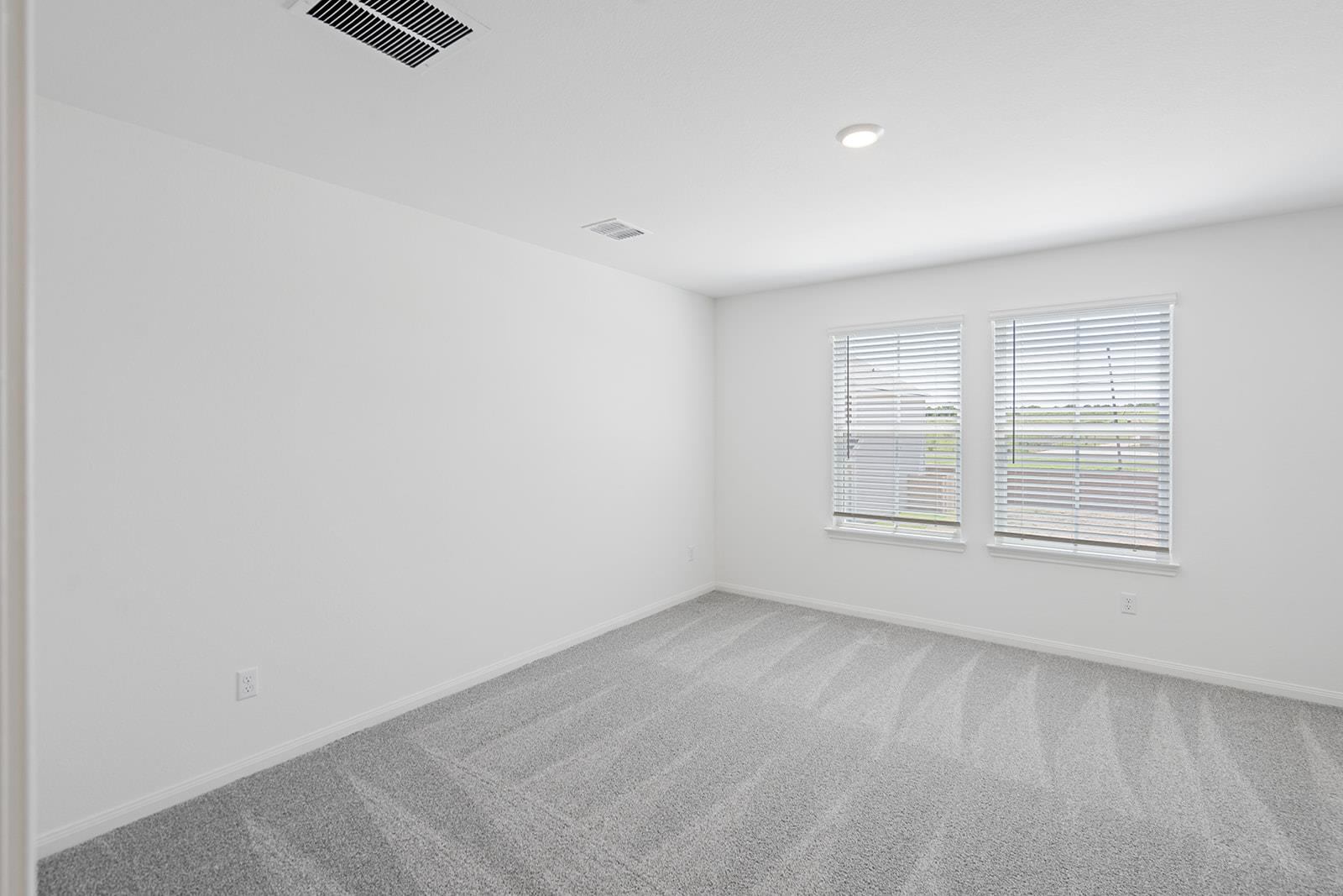 113 Desert Hare Dr, Jarrell, TX 76537