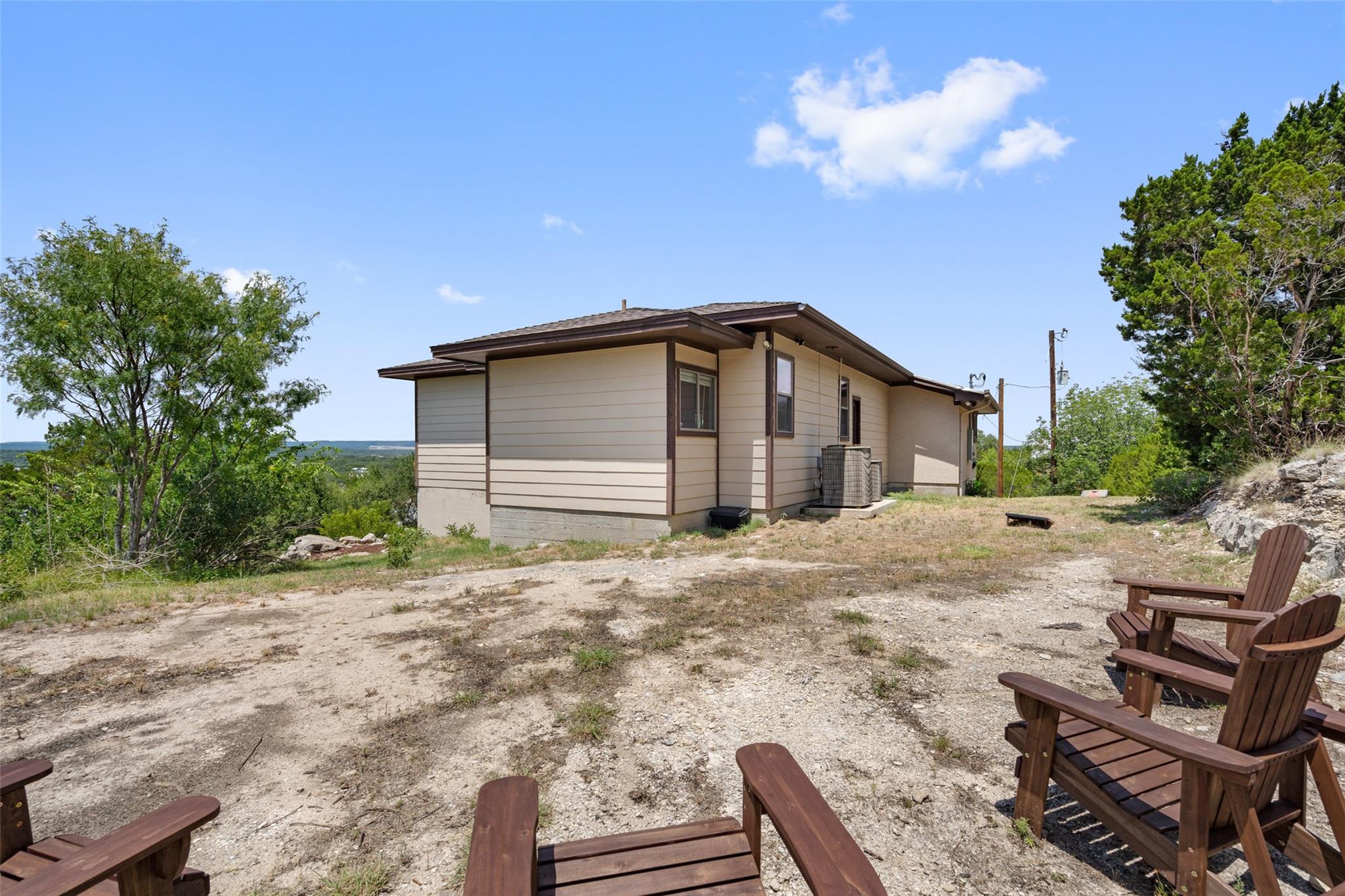 21803 Briarcliff Dr, Spicewood, TX 78669